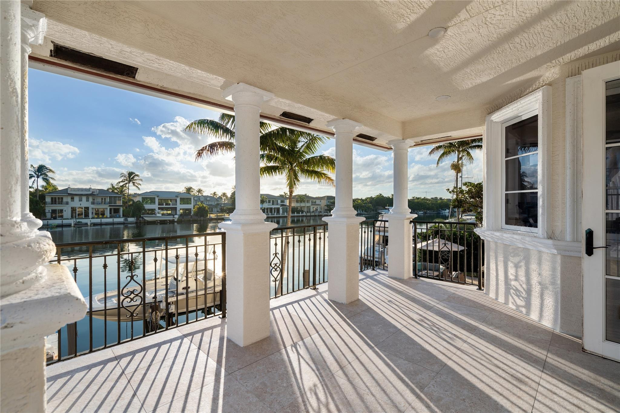2833 NE 32nd Lighthouse Point, FL 33064