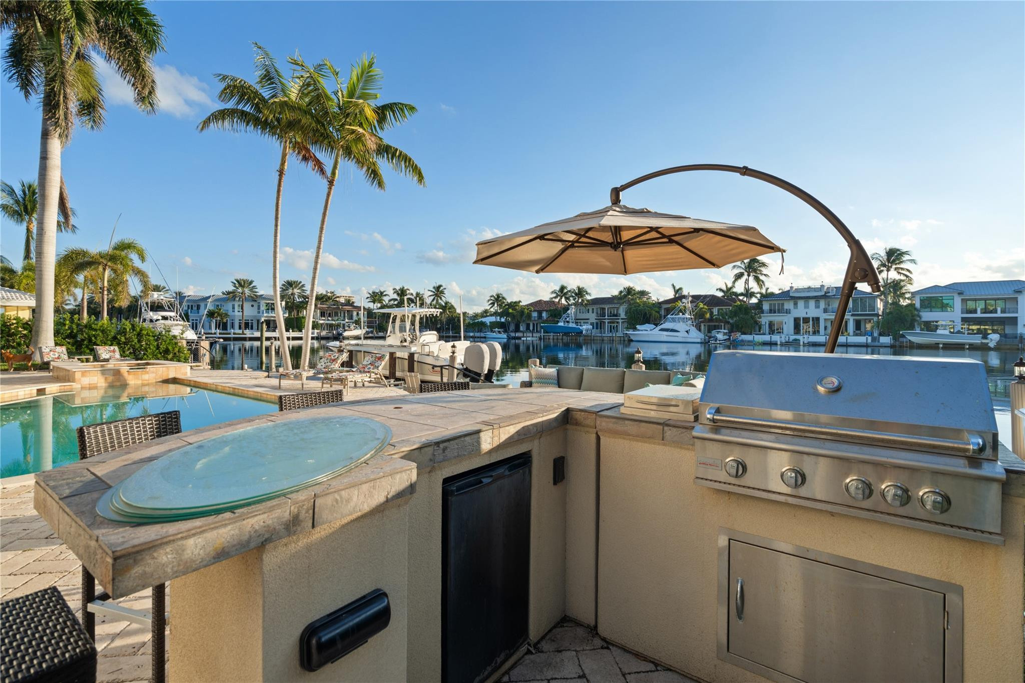 2833 NE 32nd Lighthouse Point, FL 33064