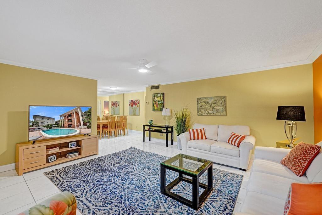 2500 NE 9th St #110 Fort Lauderdale, FL 33304