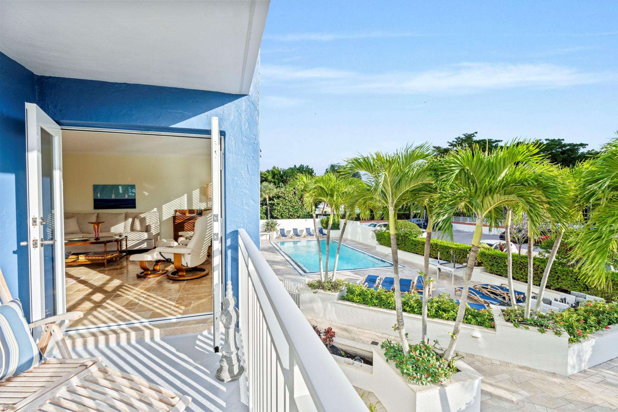 3000 E Sunrise Blvd #2E Fort Lauderdale, FL 33304