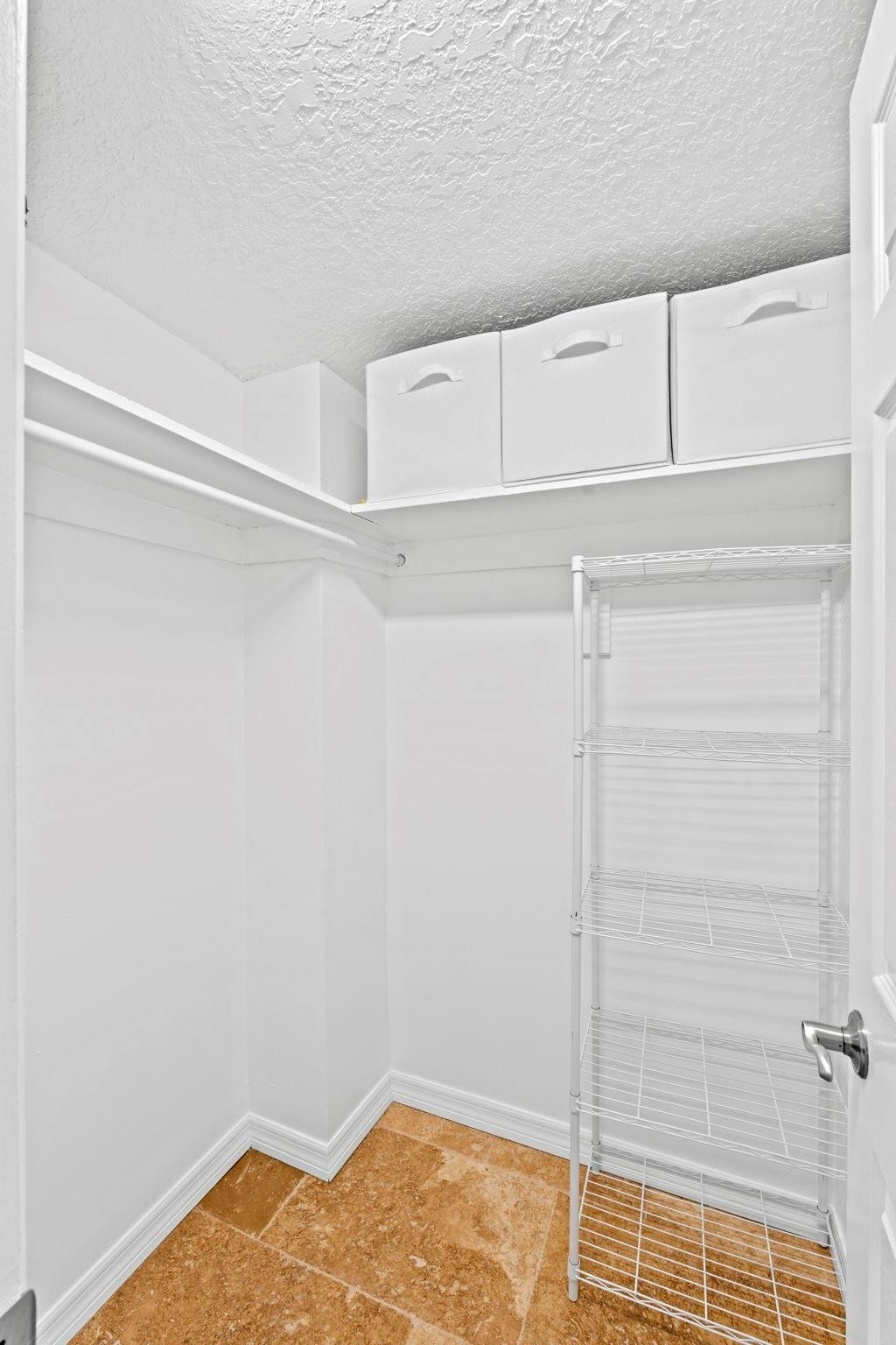 3000 E Sunrise Blvd #2E Fort Lauderdale, FL 33304