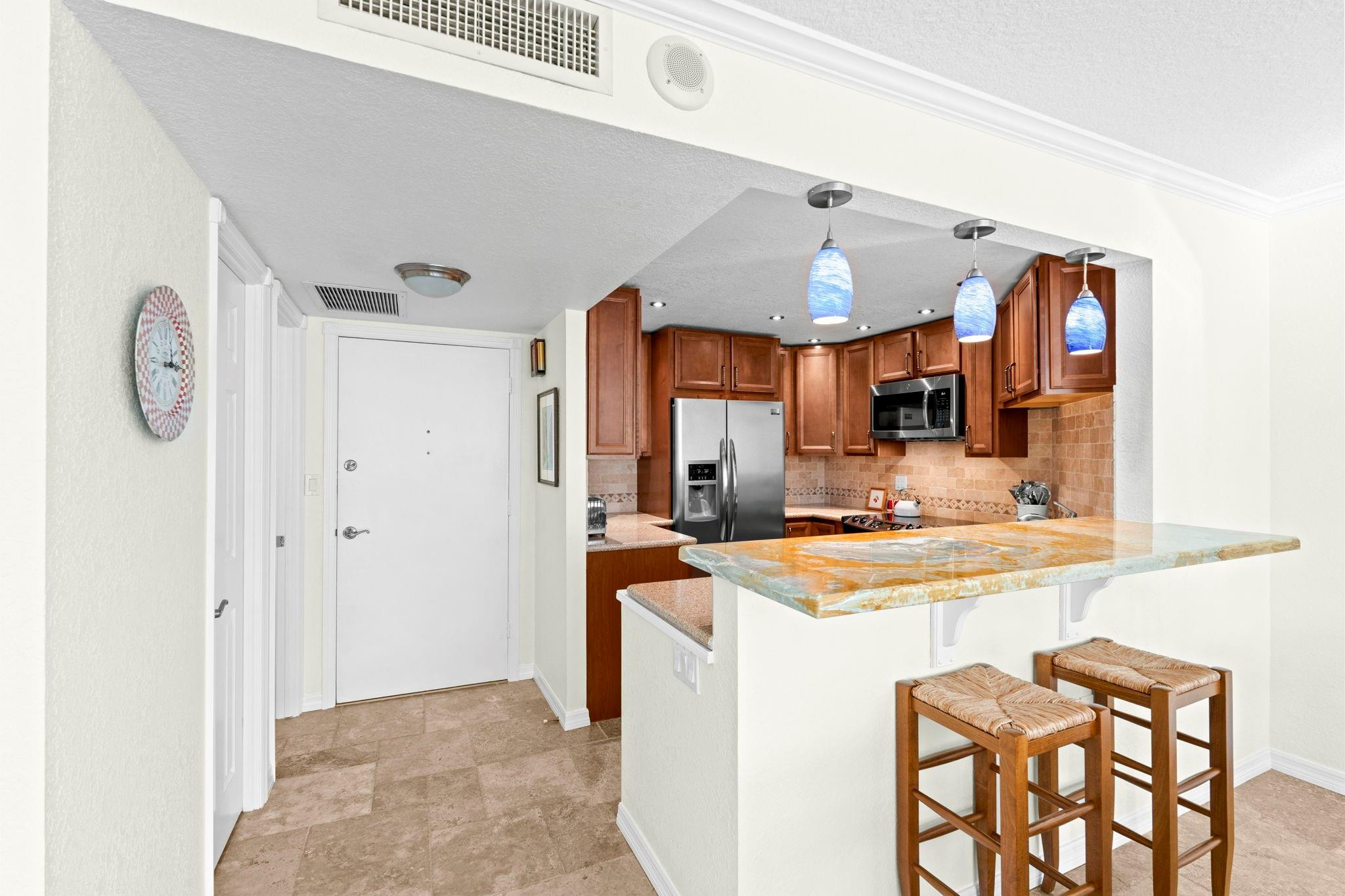 3000 E Sunrise Blvd #2E Fort Lauderdale, FL 33304