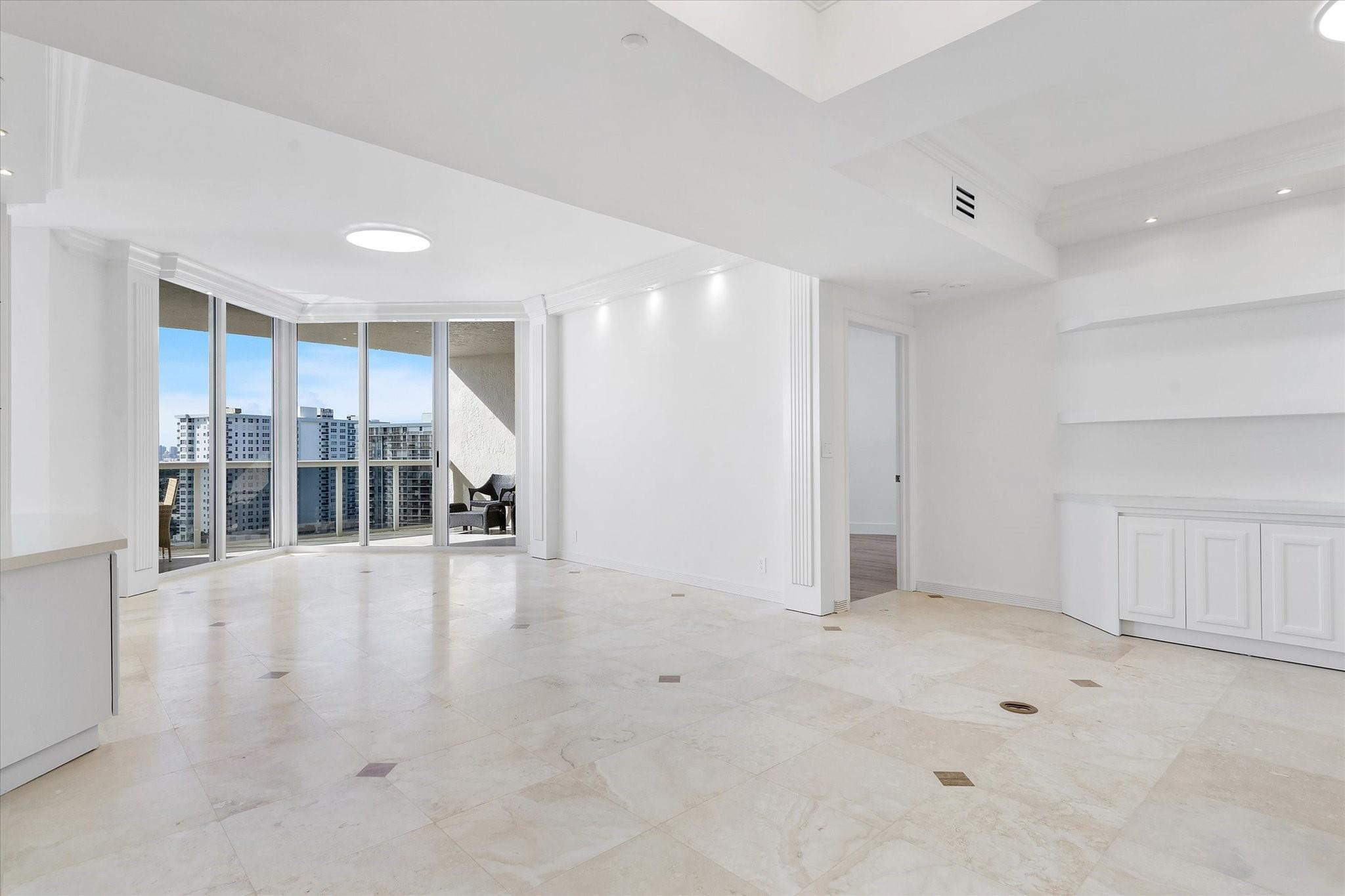 3100 N Ocean #1206 Fort Lauderdale, FL 33308