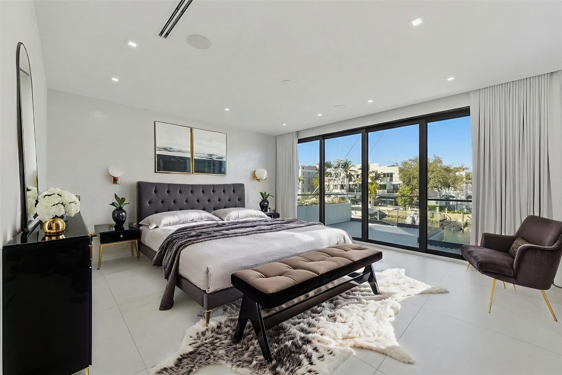 1517 SE 12th Fort Lauderdale, FL 33316