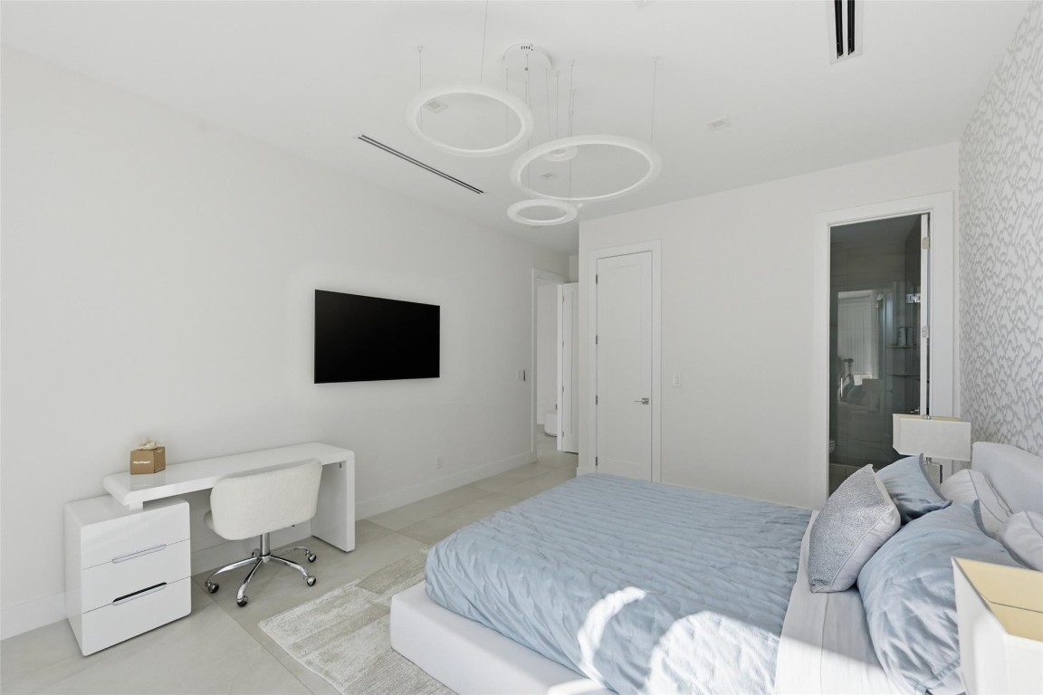 1517 SE 12th Fort Lauderdale, FL 33316