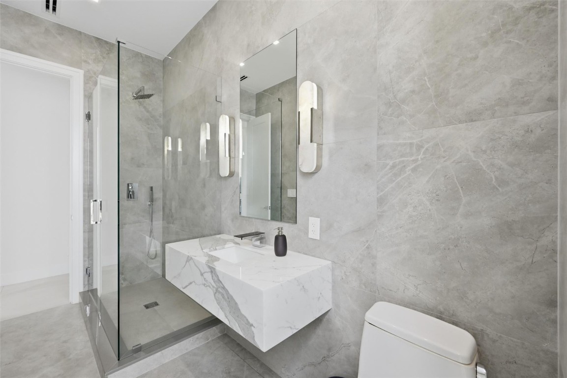 1517 SE 12th Fort Lauderdale, FL 33316