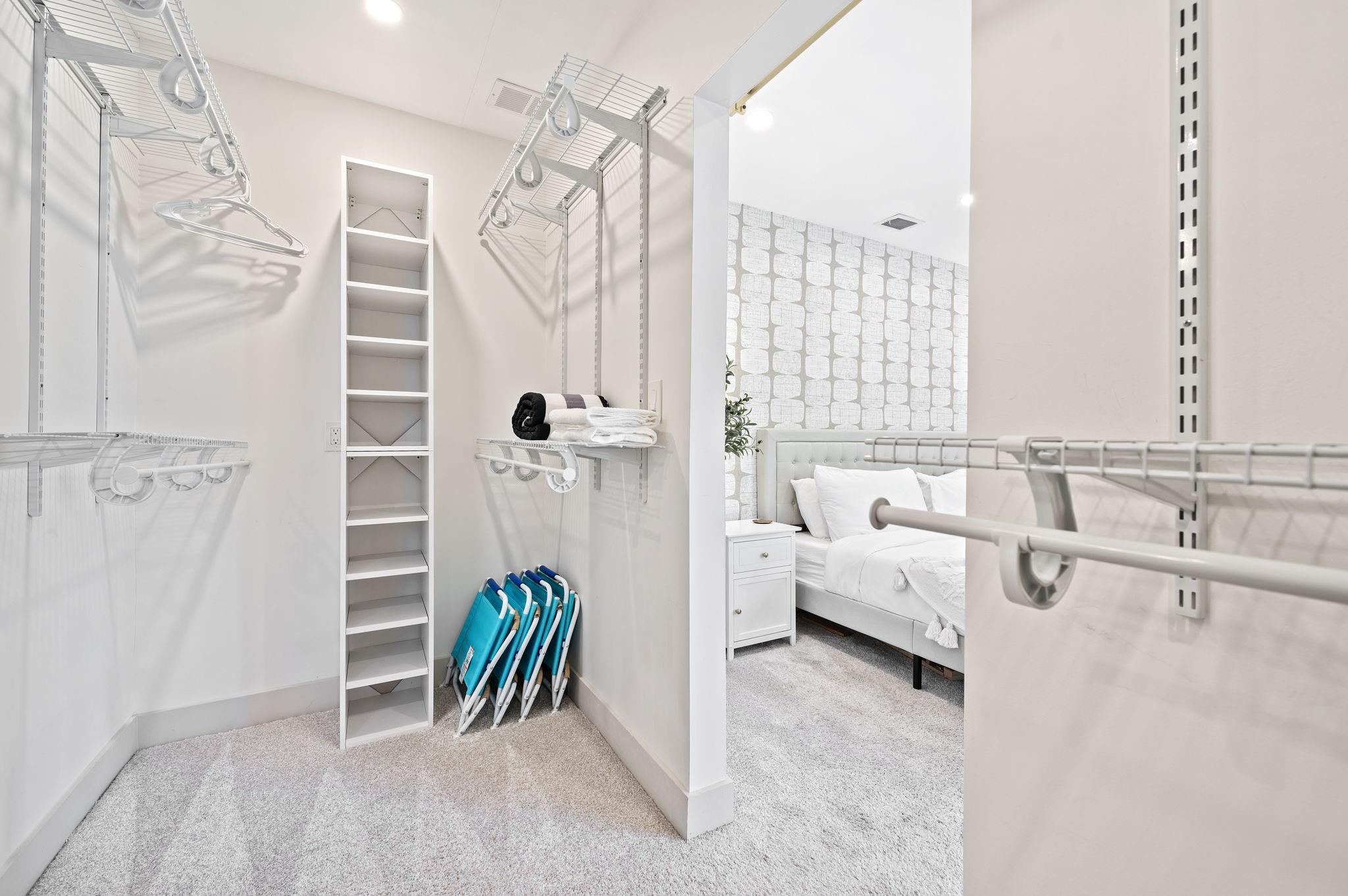 1604 NE 16th Fort Lauderdale, FL 33305