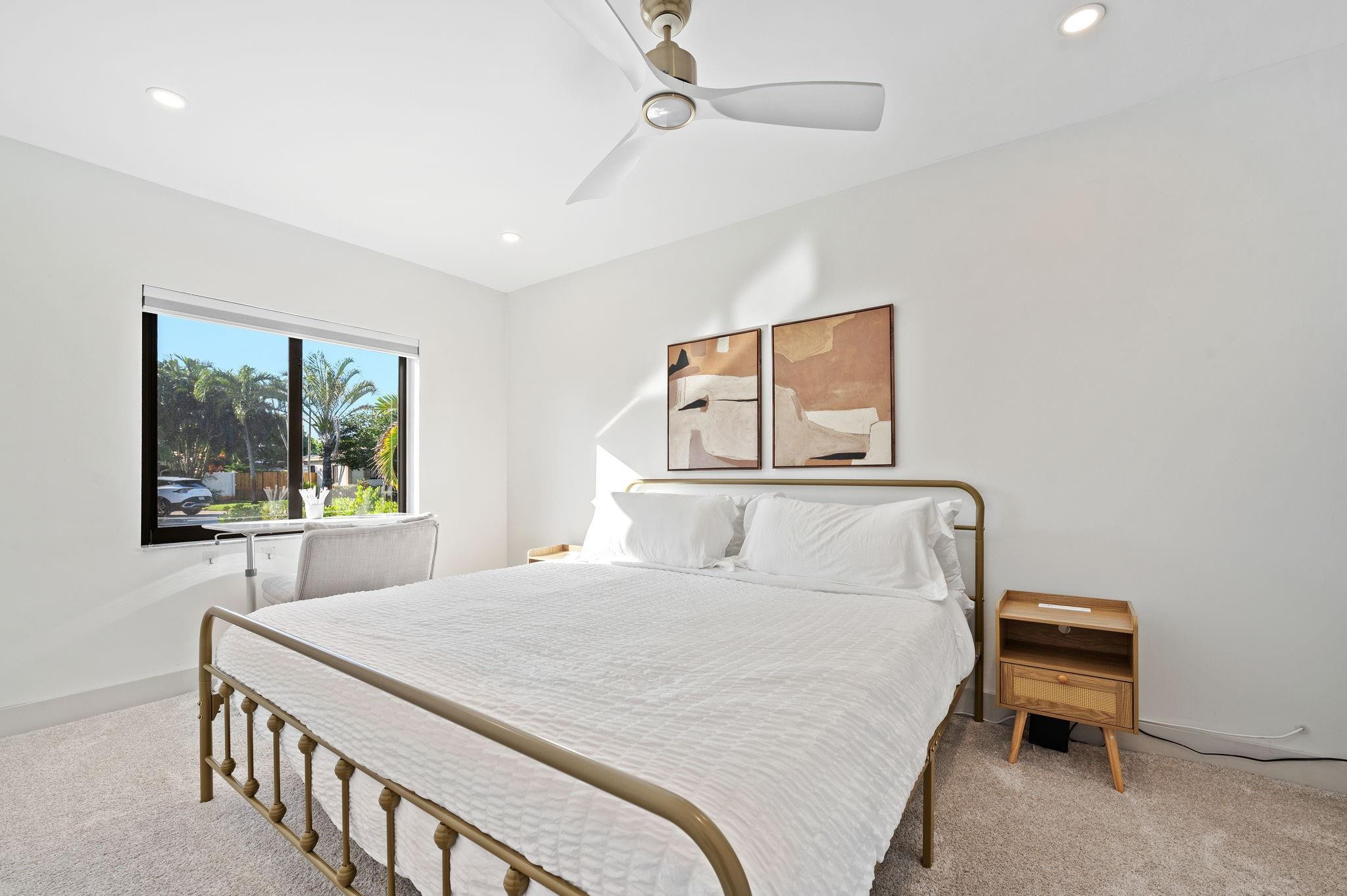 1604 NE 16th Fort Lauderdale, FL 33305