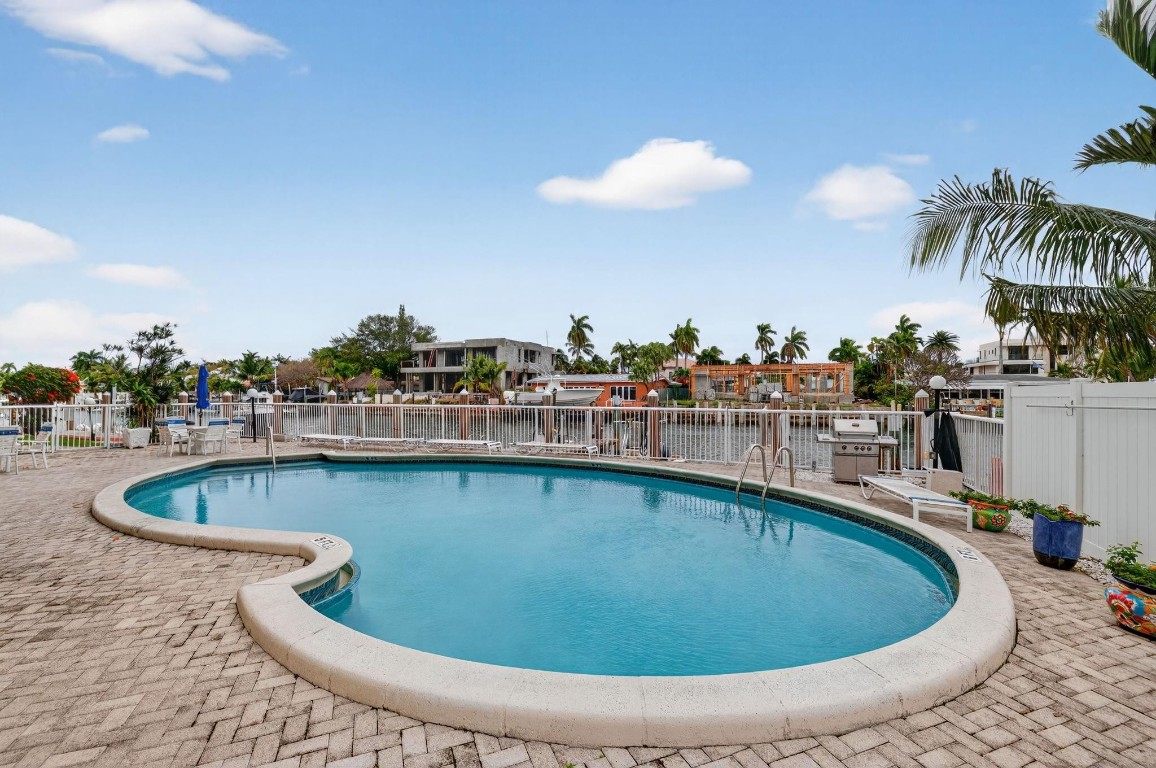 1617 SE 15th Fort Lauderdale, FL 33316