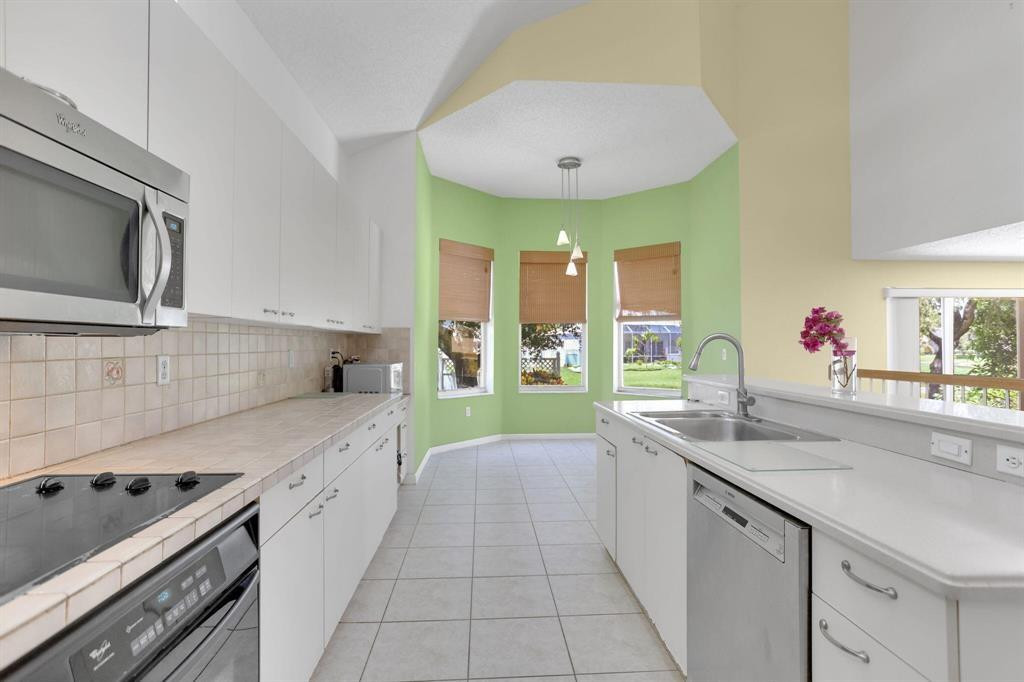 7191 Copperfield Lake Worth, FL 33467