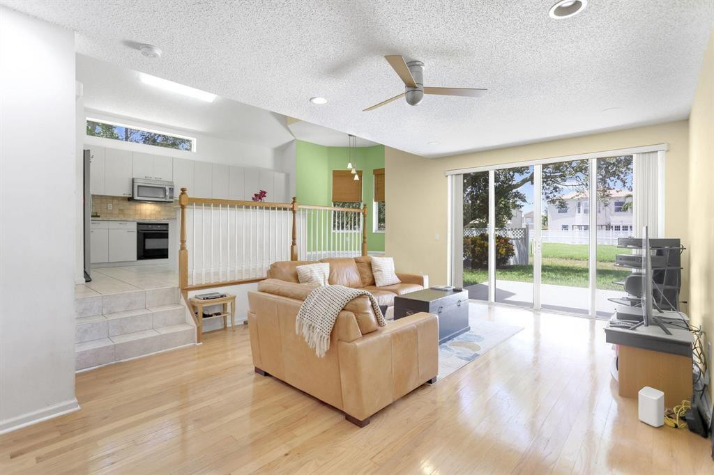 7191 Copperfield Lake Worth, FL 33467