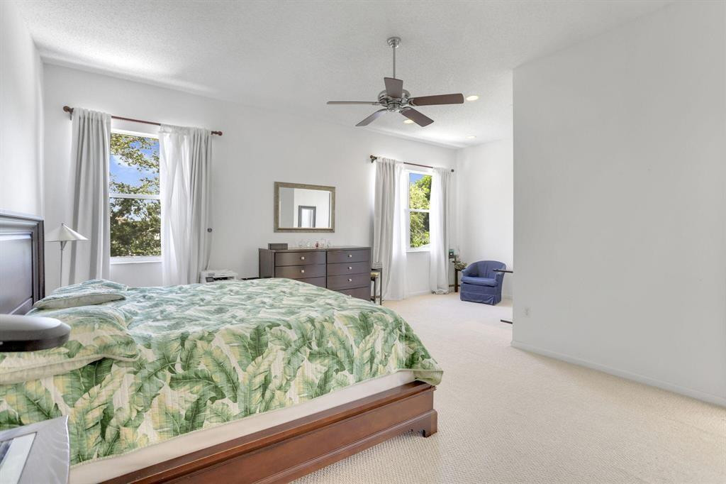 7191 Copperfield Lake Worth, FL 33467