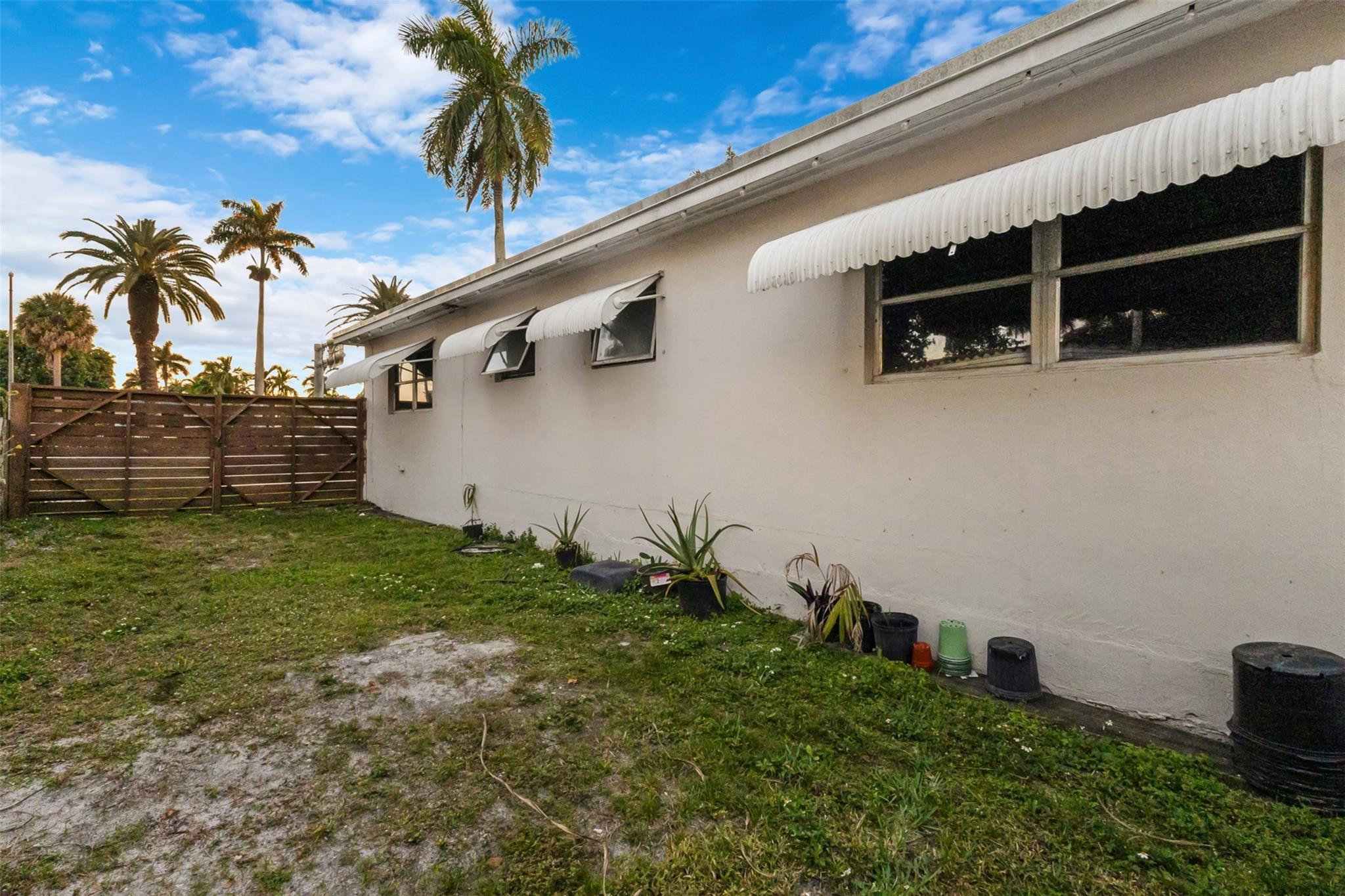 3105 Hollywood Hollywood, FL 33021