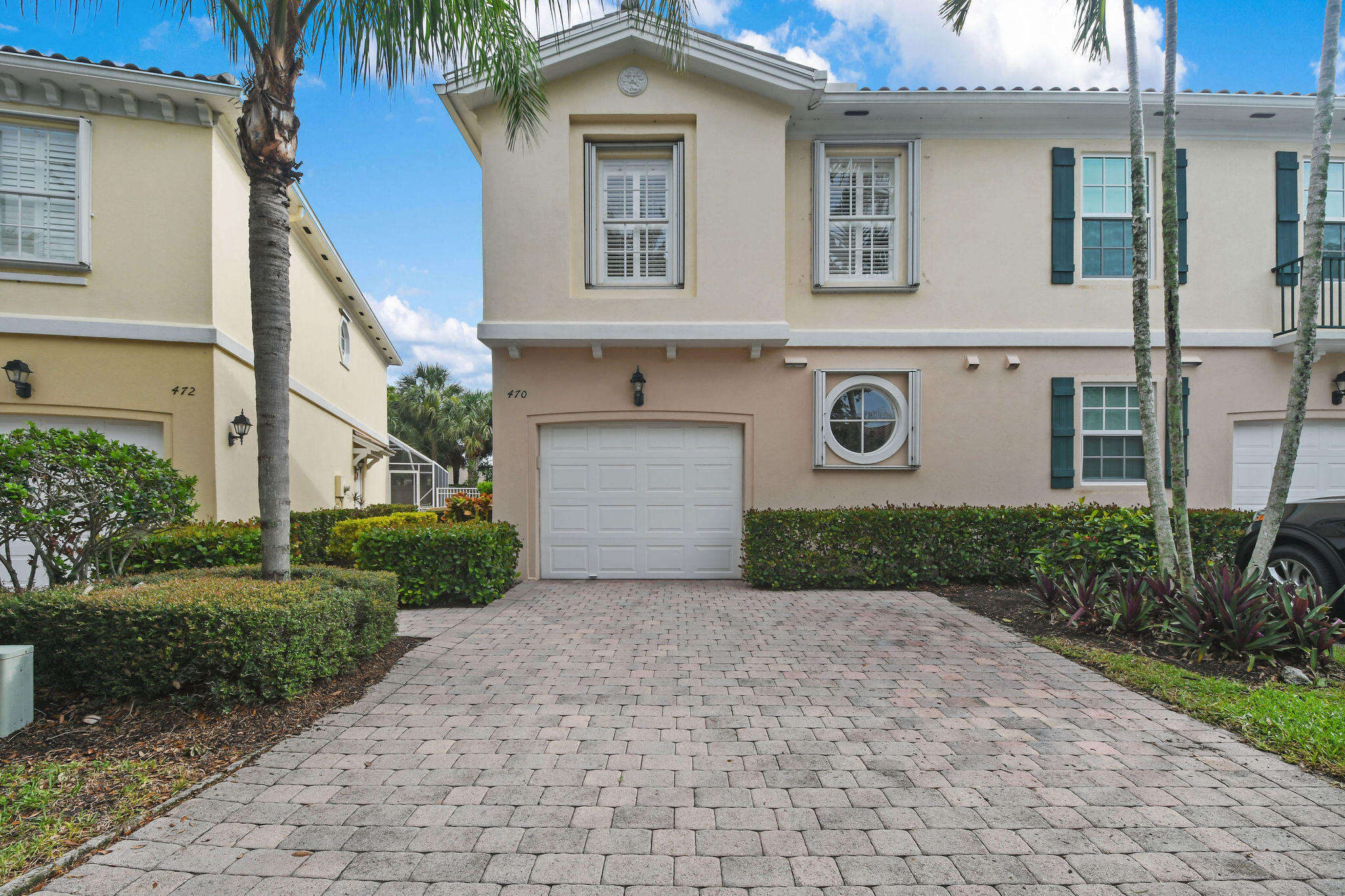 470 Capistrano Dr