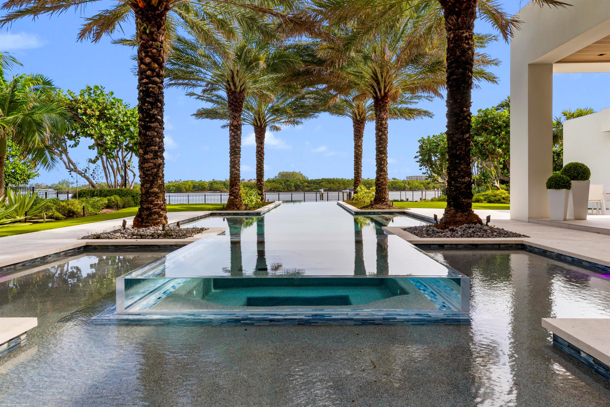 7810 S Flagler Dr West Palm Beach, FL 33405 7810 S Flagler Dr West Palm Beach, FL 33405