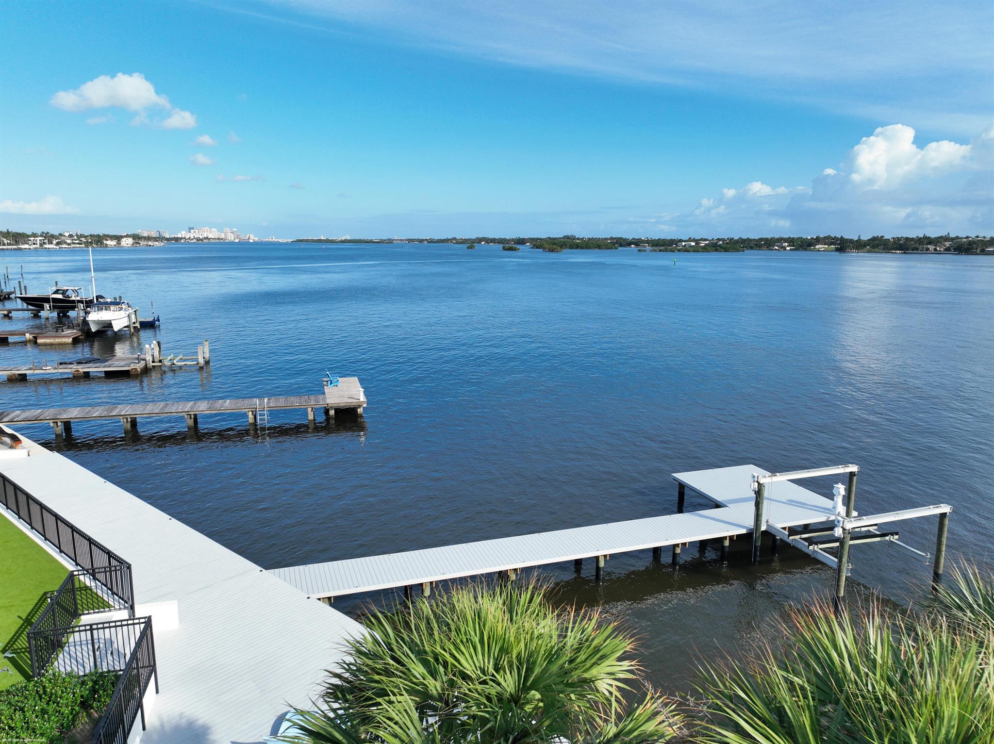 7810 S Flagler Dr West Palm Beach, FL 33405 7810 S Flagler Dr West Palm Beach, FL 33405