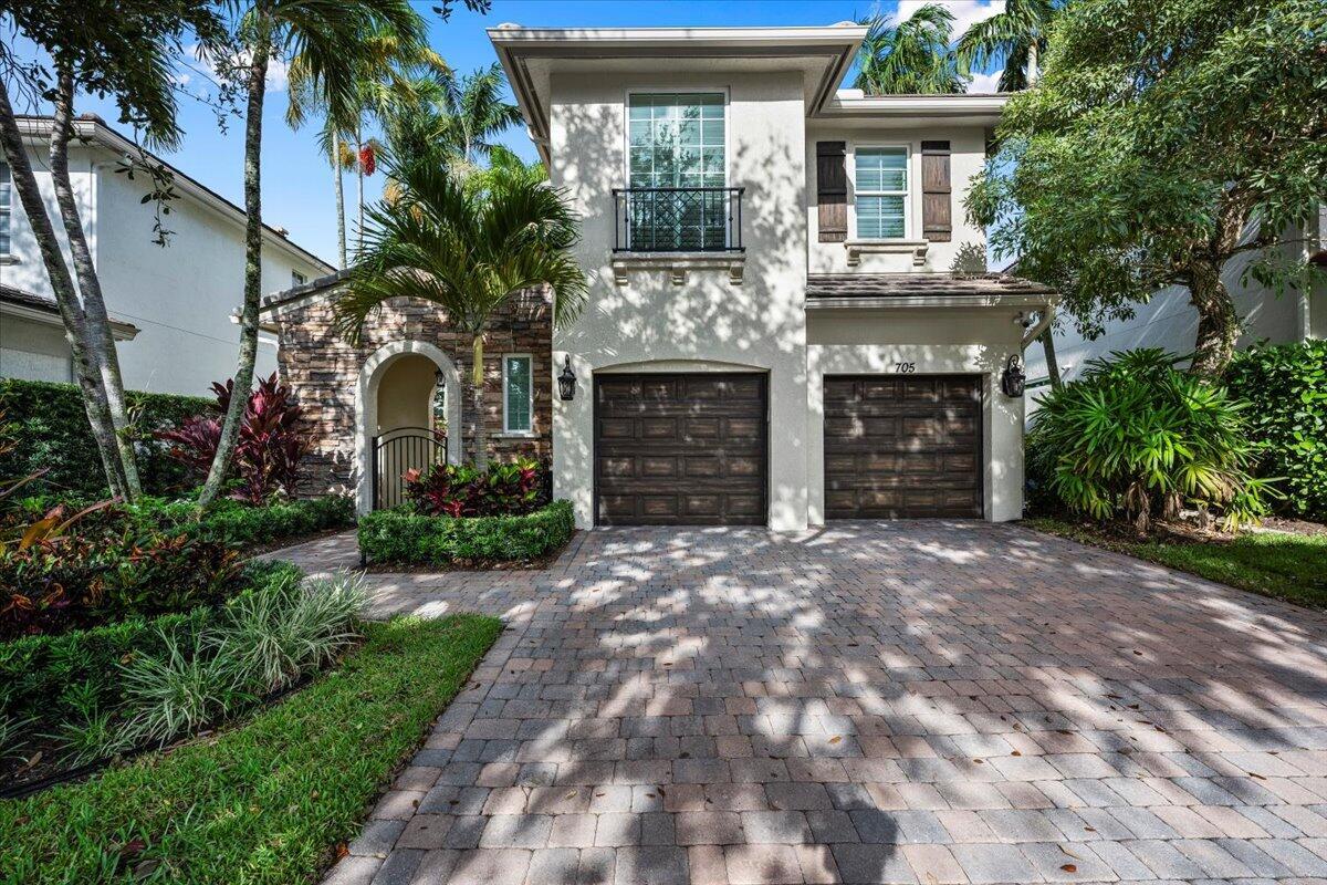 705 Bocce Ct