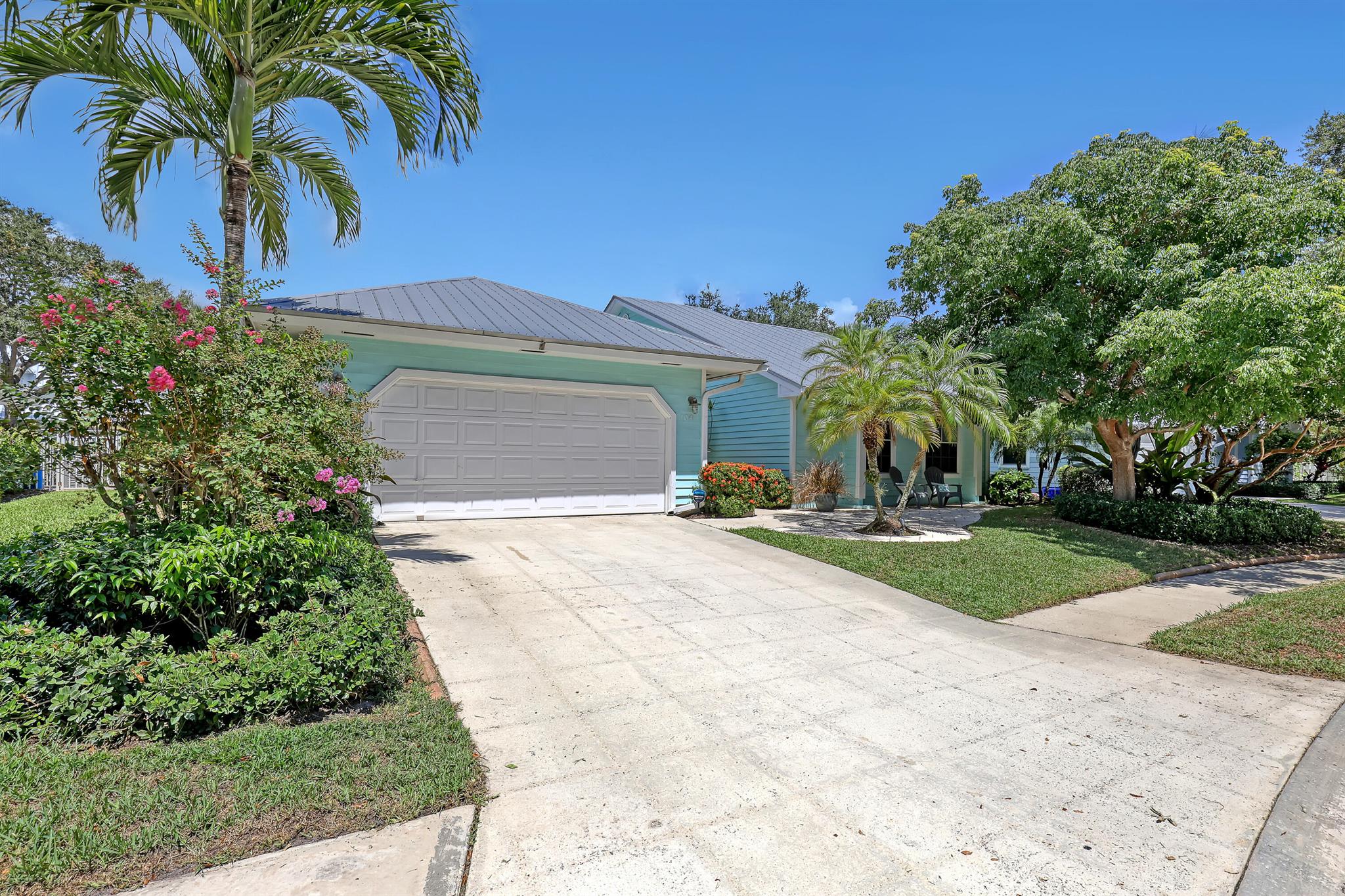 104 Colony Way