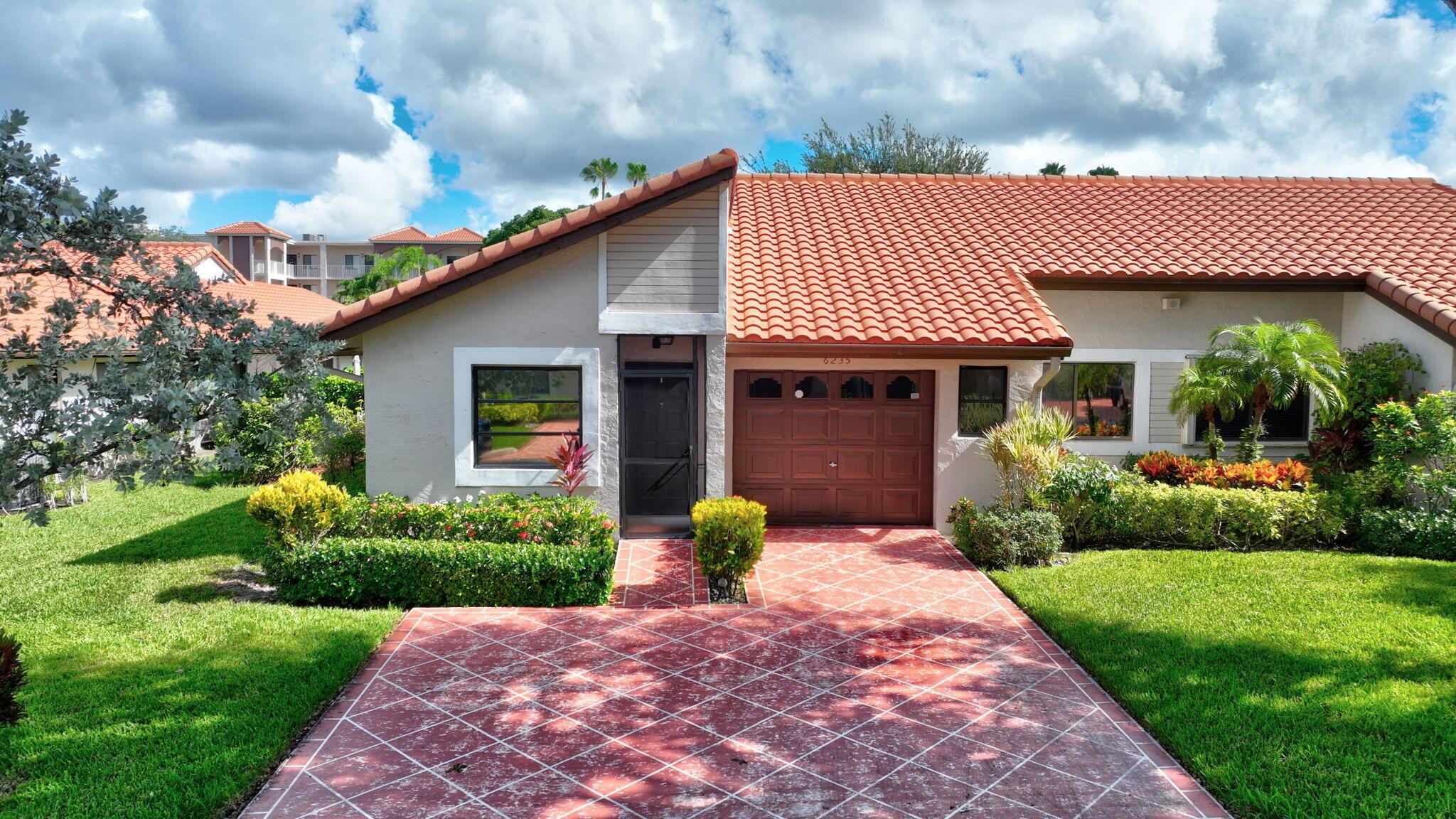 6235 Kings Gate Cir