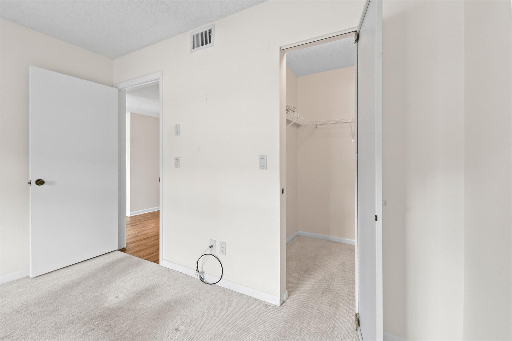 1001 Pinecrest Cir #B Jupiter, FL 33458