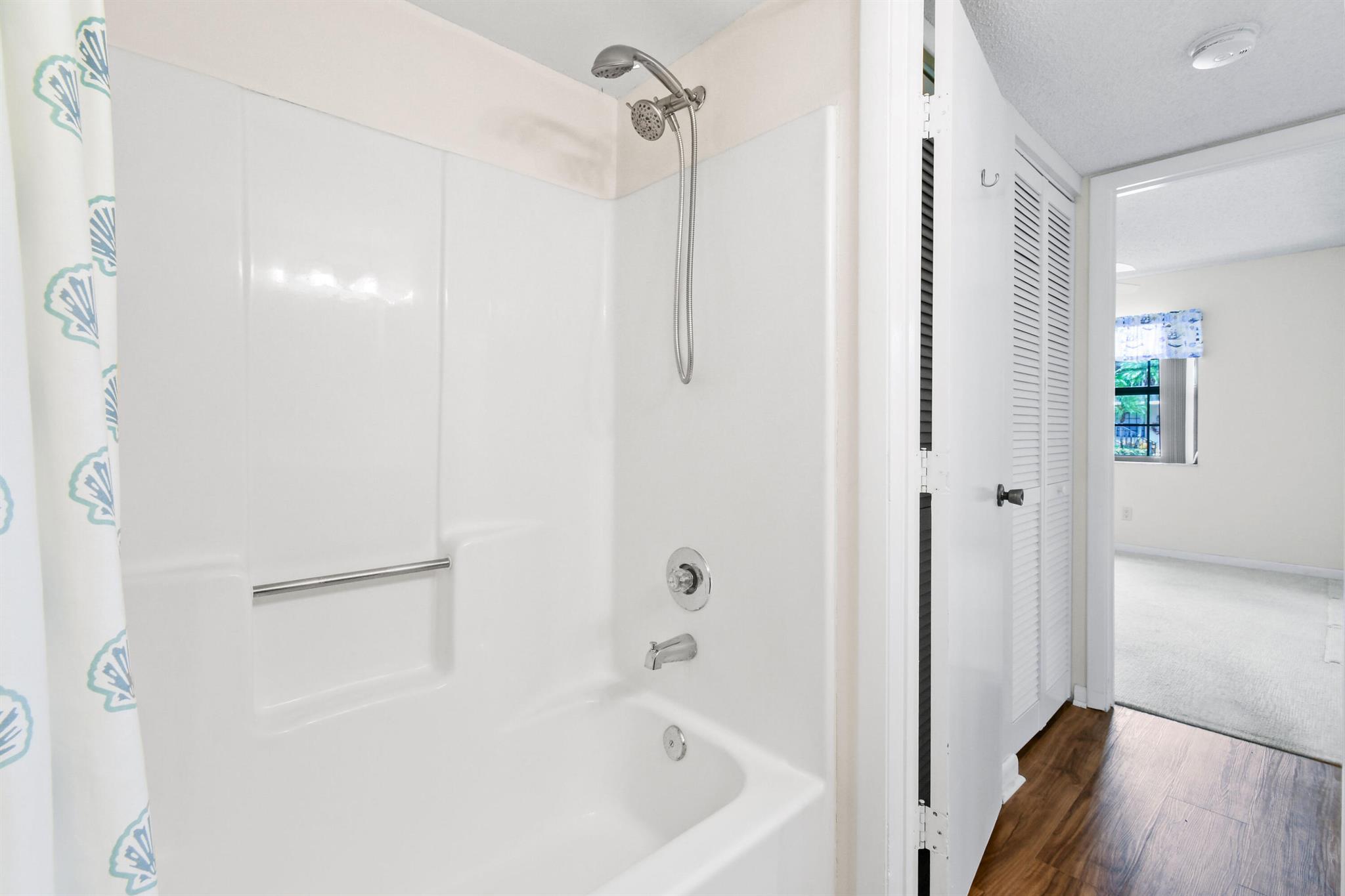 1001 Pinecrest Cir #B Jupiter, FL 33458