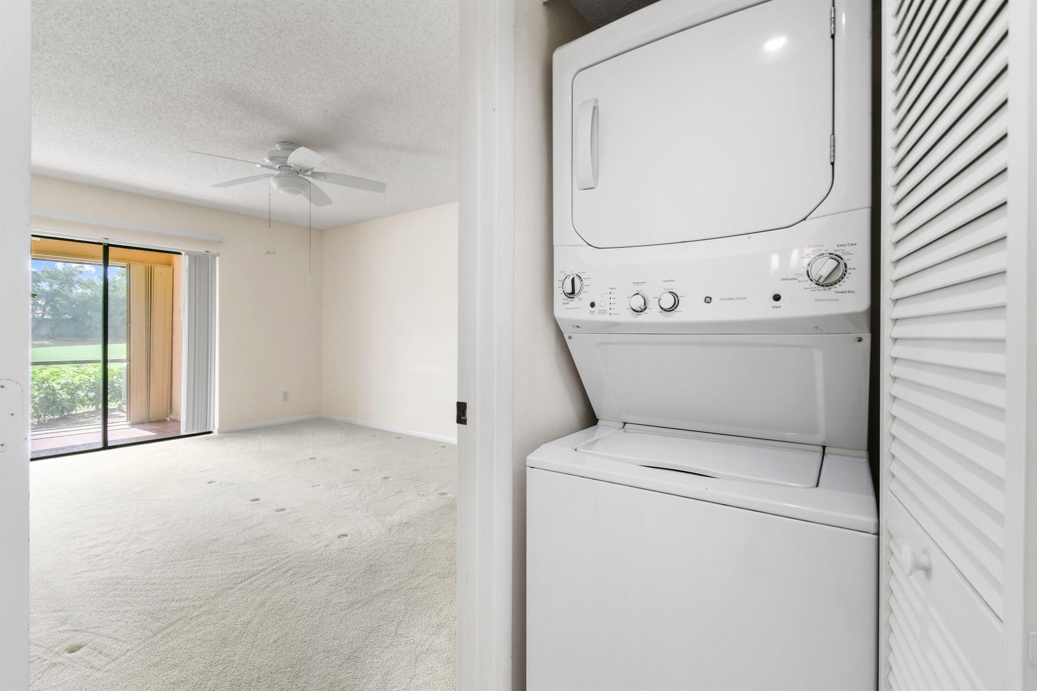 1001 Pinecrest Cir #B Jupiter, FL 33458