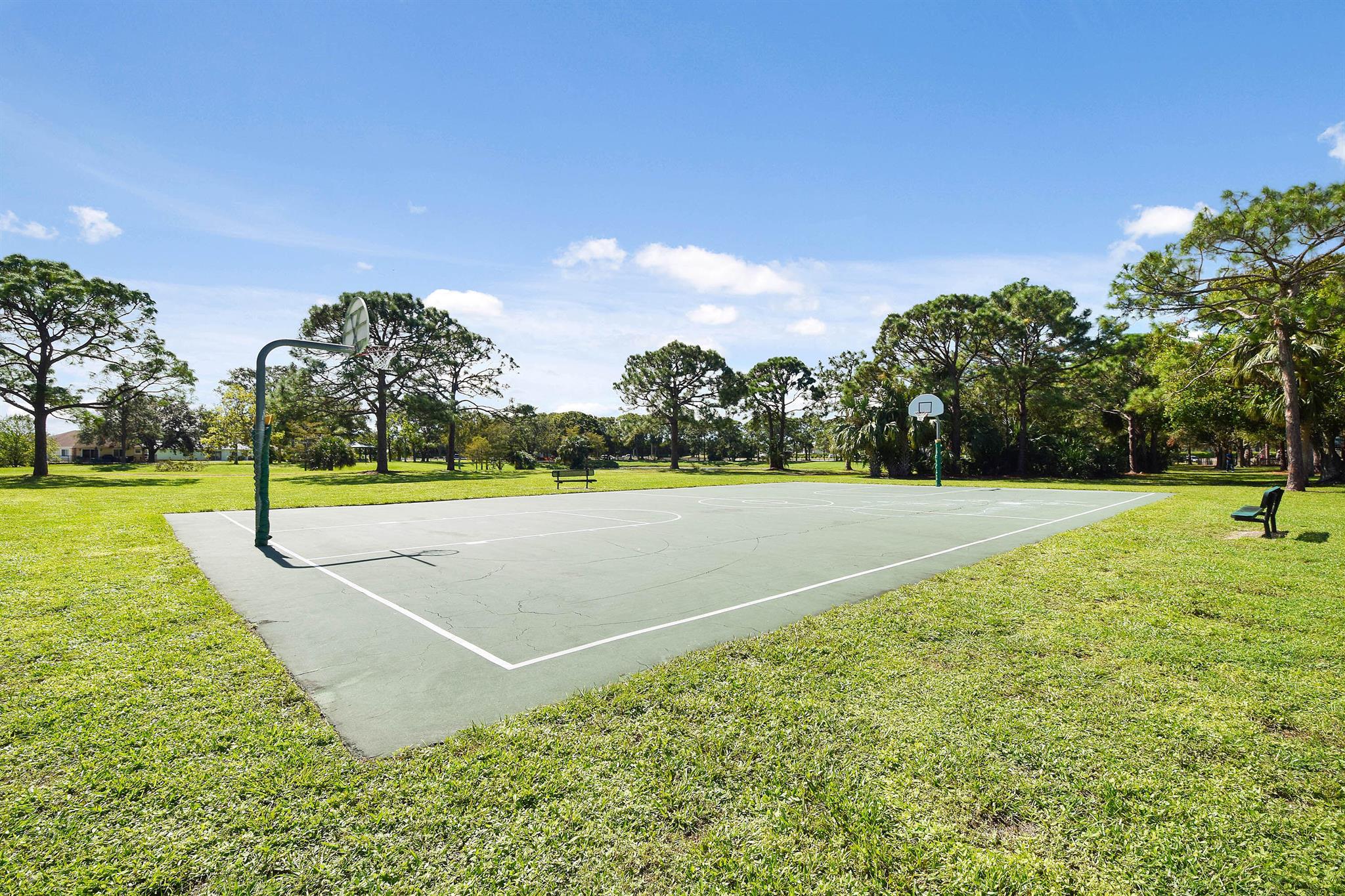 1001 Pinecrest Cir #B Jupiter, FL 33458