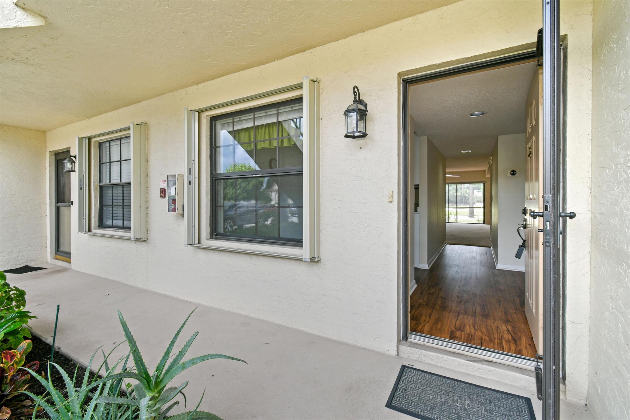 1001 Pinecrest Cir #B Jupiter, FL 33458