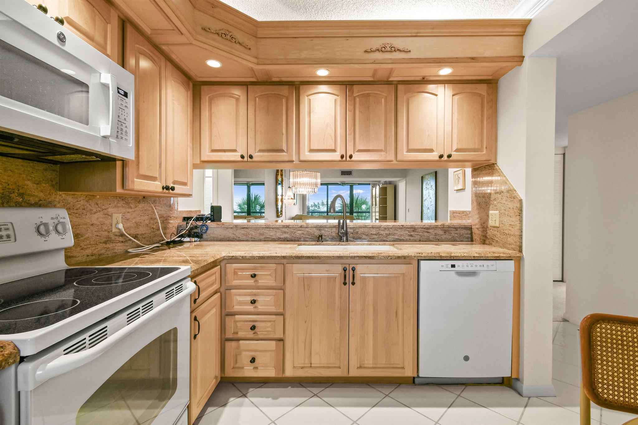 501 S Seas Dr #404 Jupiter, FL 33477