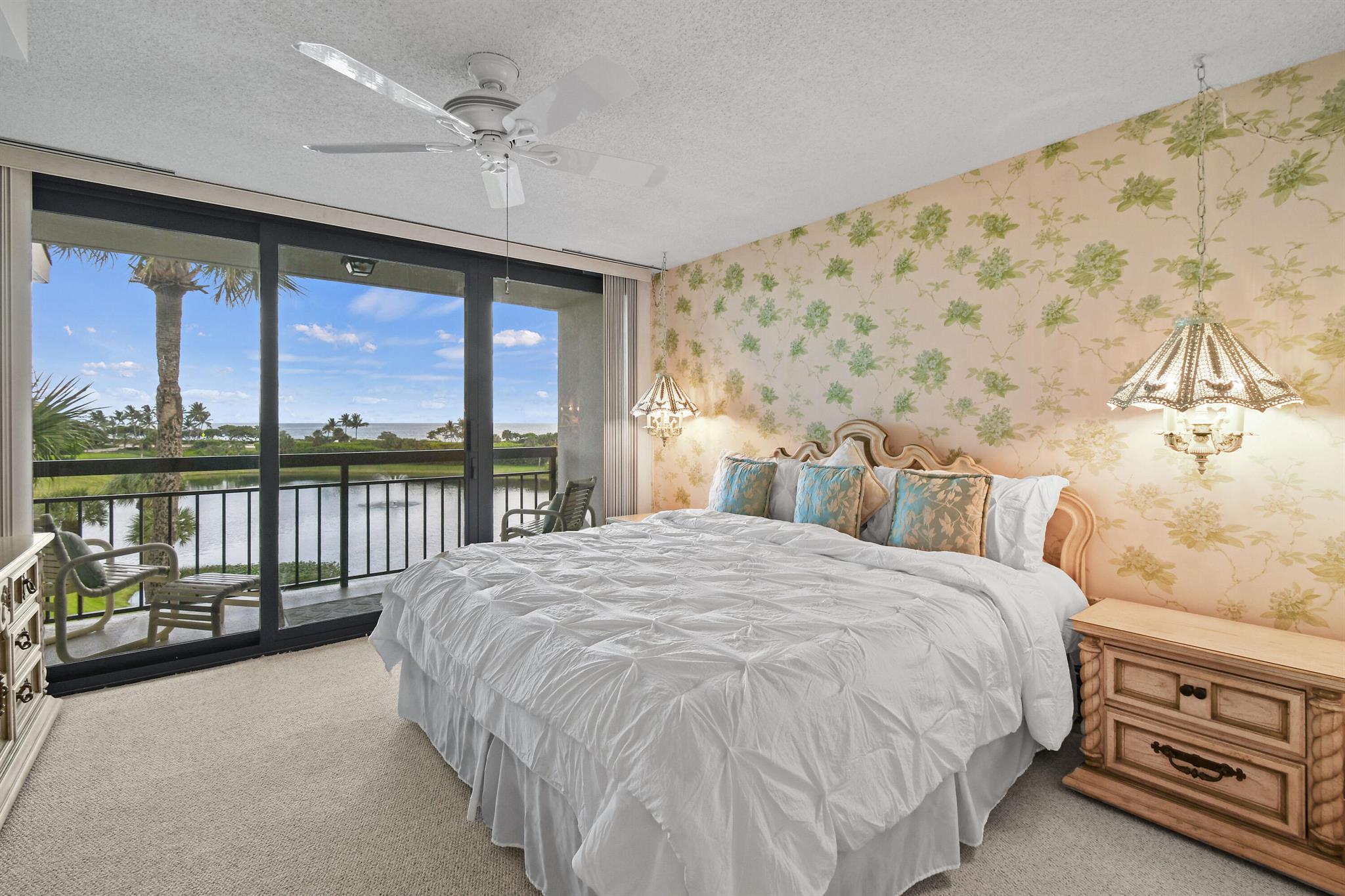 501 S Seas Dr #404 Jupiter, FL 33477