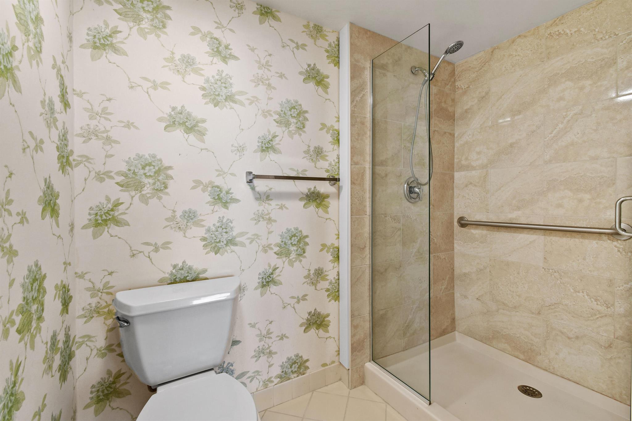 501 S Seas Dr #404 Jupiter, FL 33477