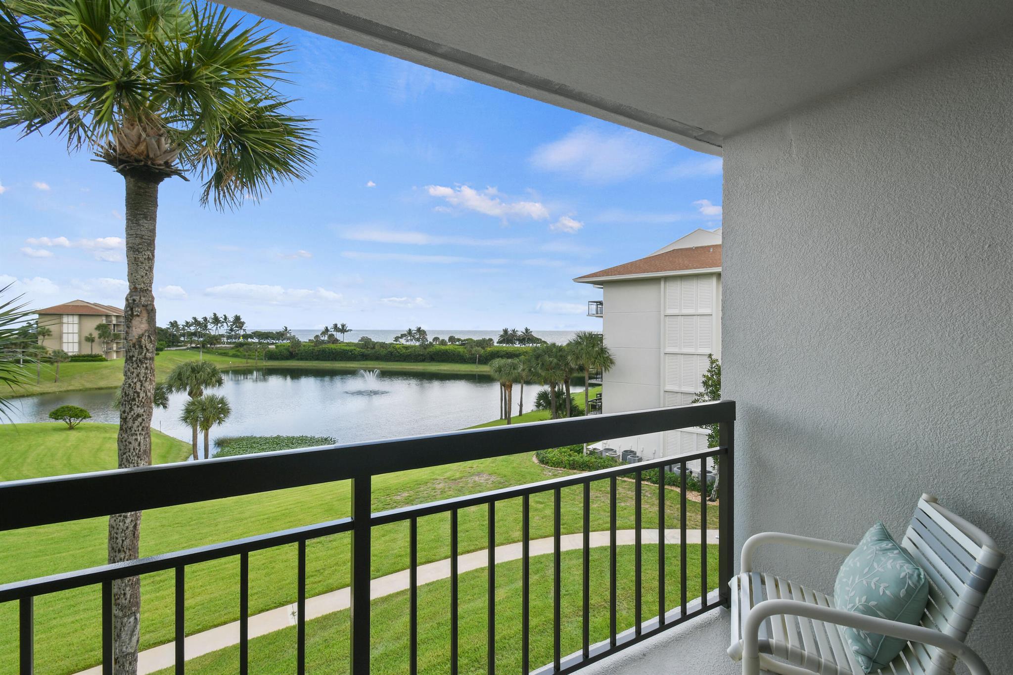 501 S Seas Dr #404 Jupiter, FL 33477