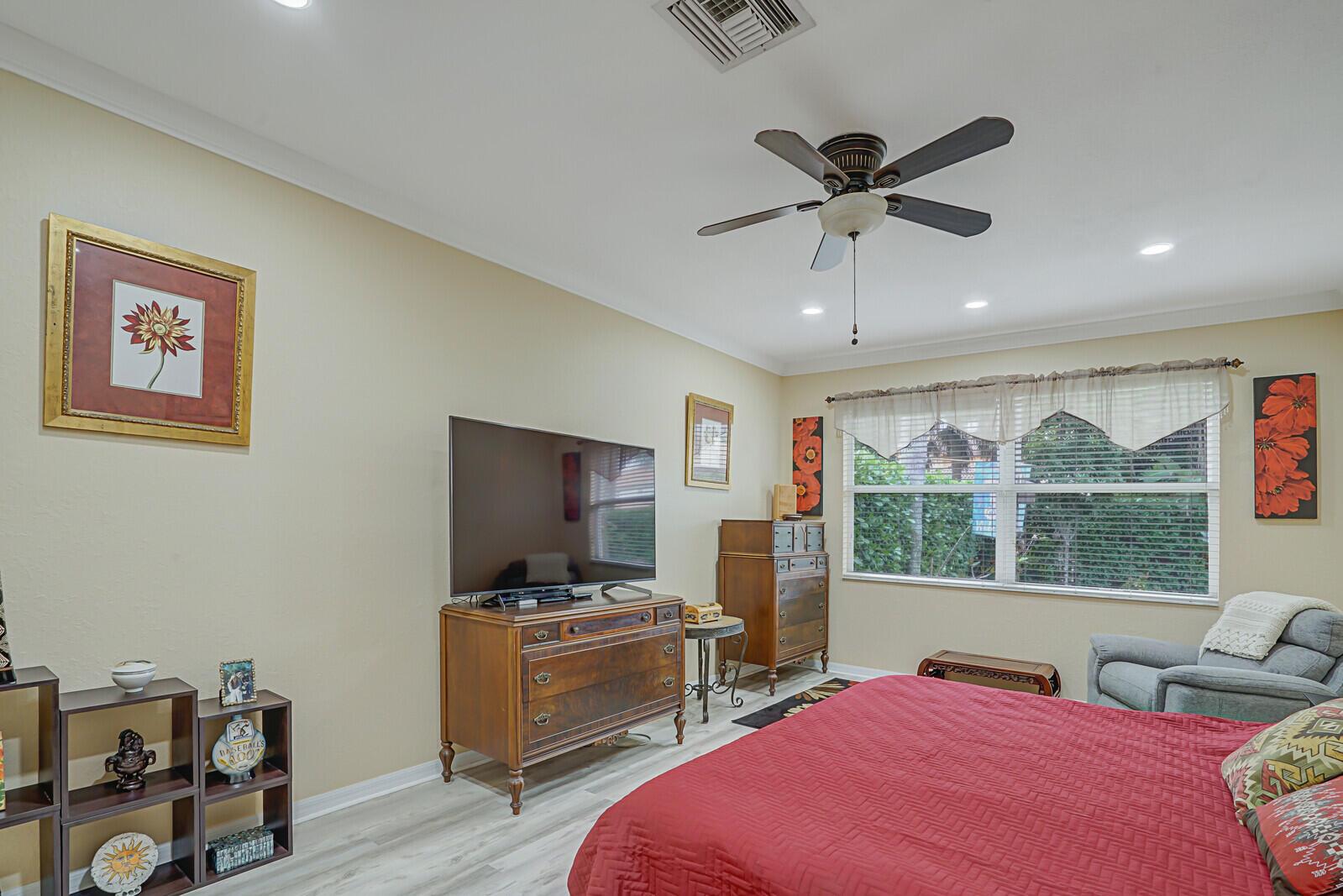 212 Behring Way Jupiter, FL 33458