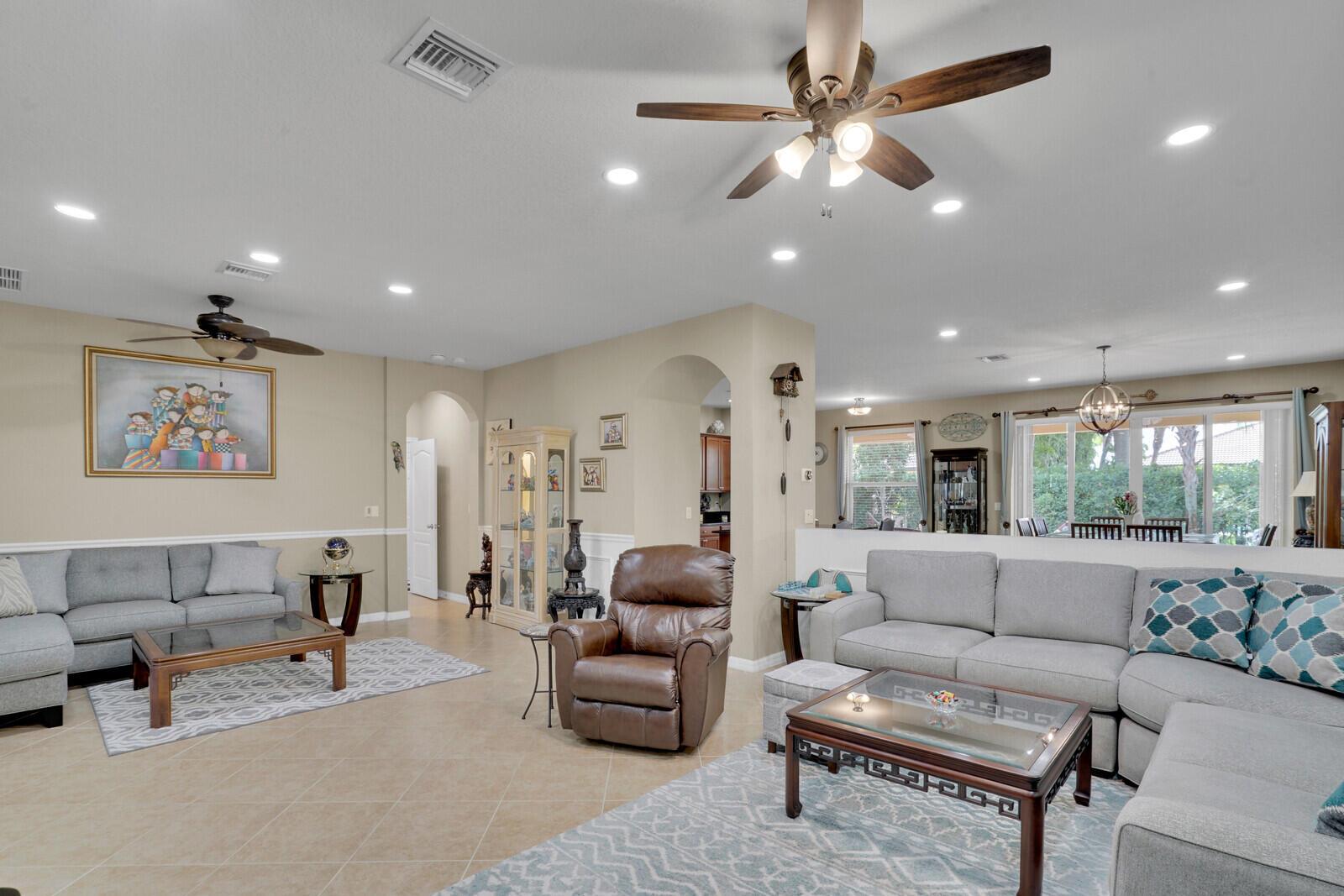 212 Behring Way Jupiter, FL 33458