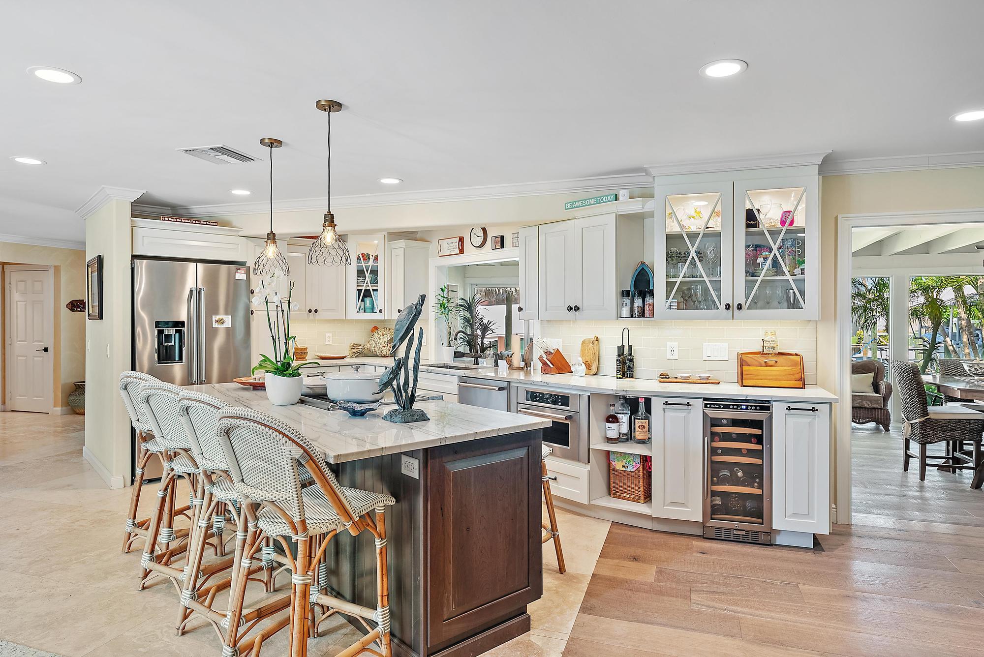 14077 Paradise Pt Rd Palm Beach Gardens, FL 33410 14077 Paradise Pt Rd Palm Beach Gardens, FL 33410