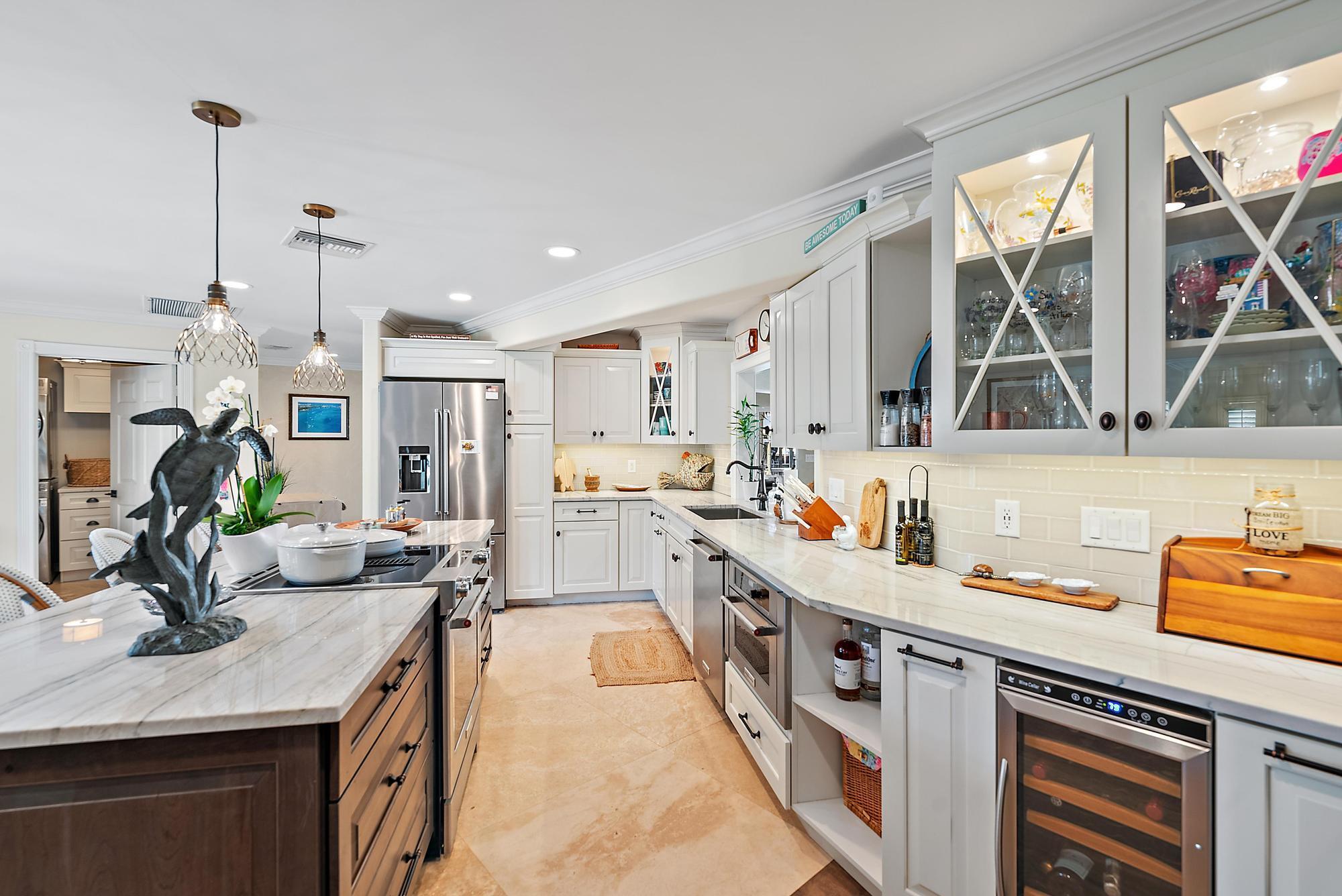 14077 Paradise Pt Rd Palm Beach Gardens, FL 33410 14077 Paradise Pt Rd Palm Beach Gardens, FL 33410