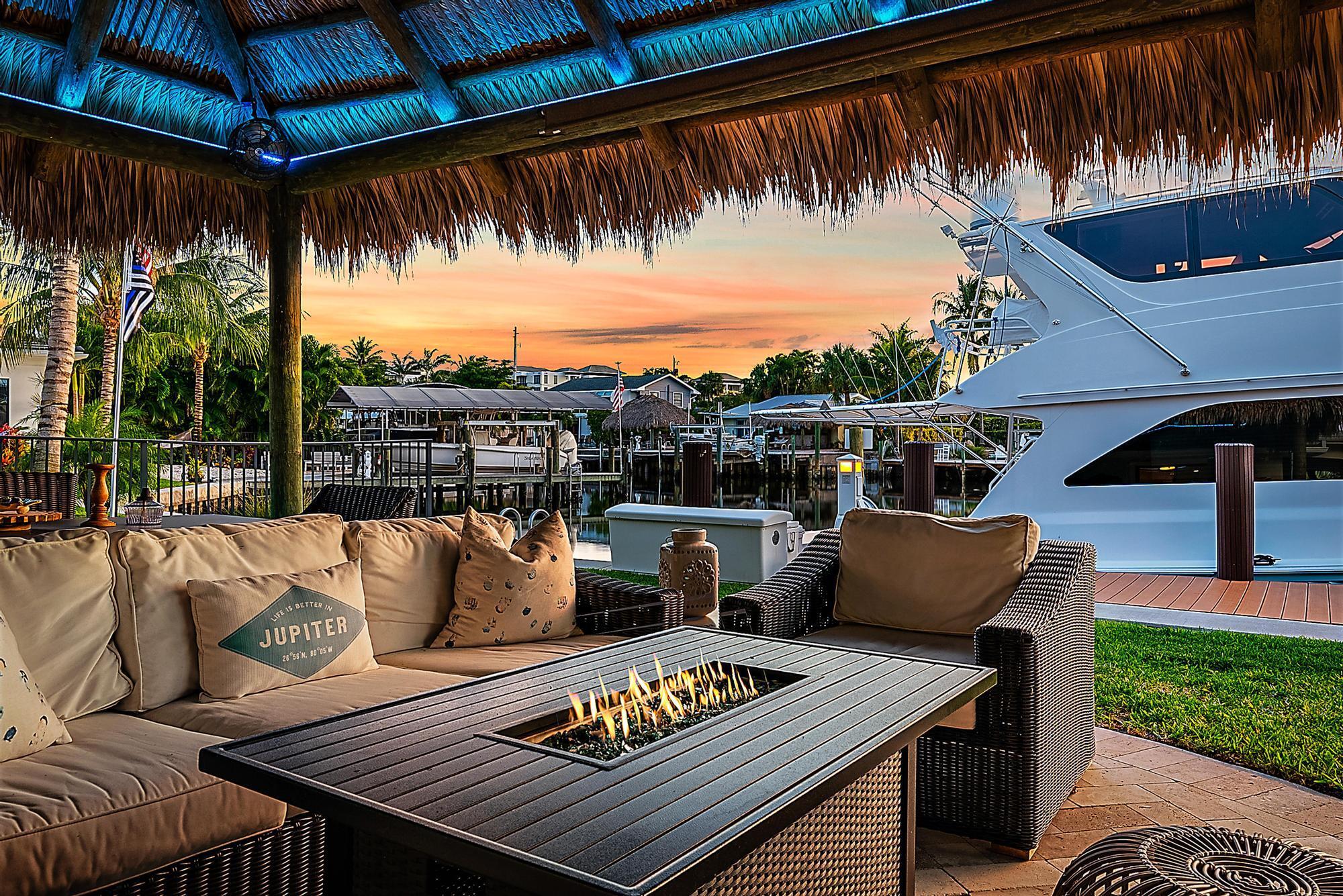 14077 Paradise Pt Rd Palm Beach Gardens, FL 33410 14077 Paradise Pt Rd Palm Beach Gardens, FL 33410