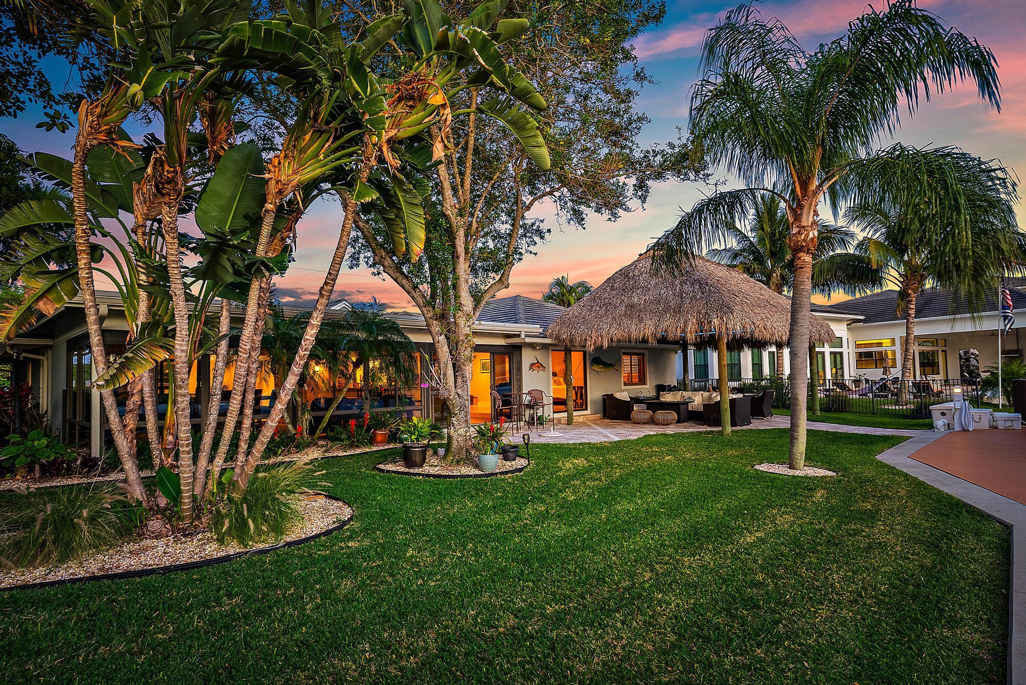 14077 Paradise Pt Rd Palm Beach Gardens, FL 33410 14077 Paradise Pt Rd Palm Beach Gardens, FL 33410