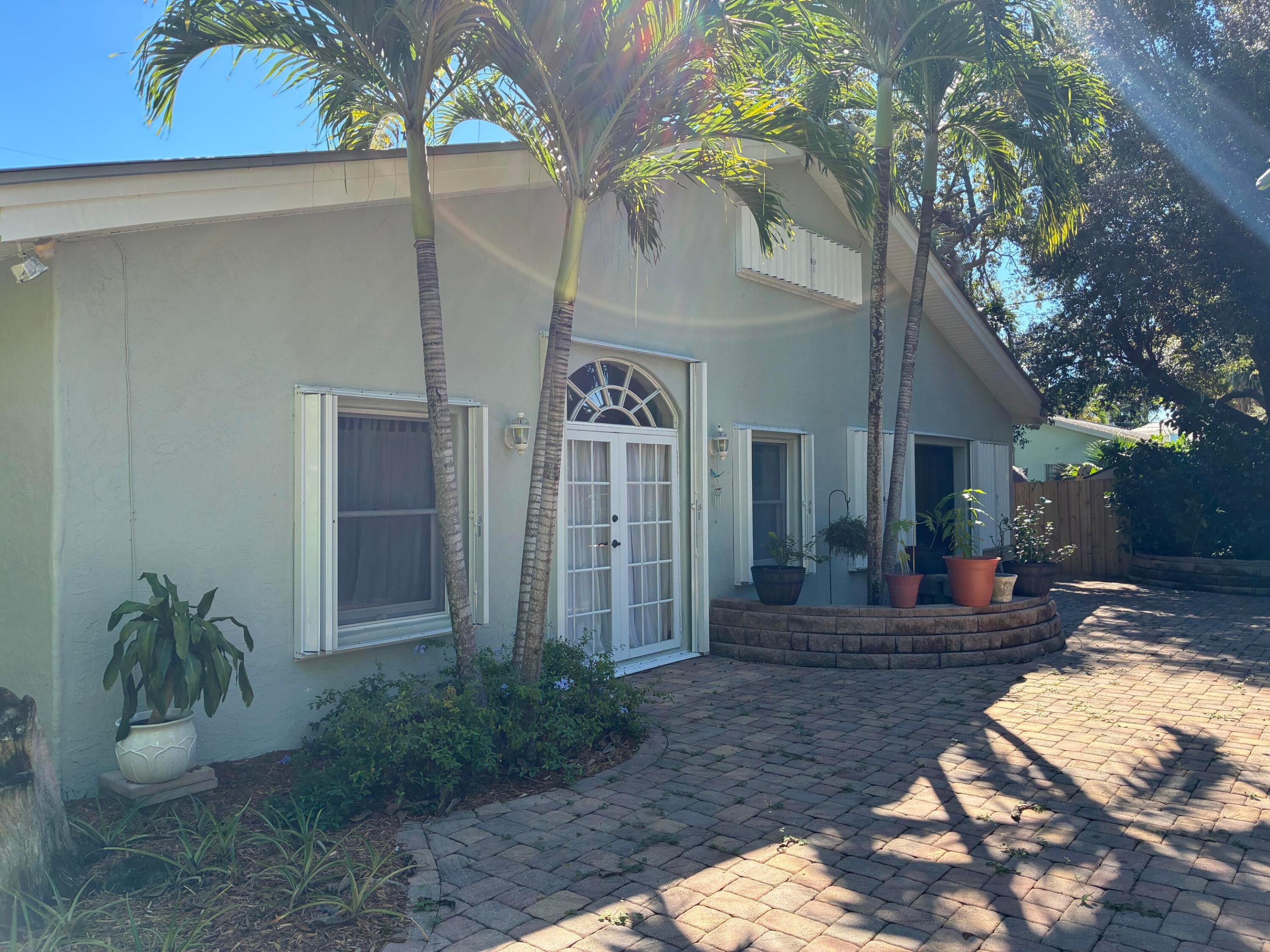 606 Paulina Rd Jupiter, FL 33477