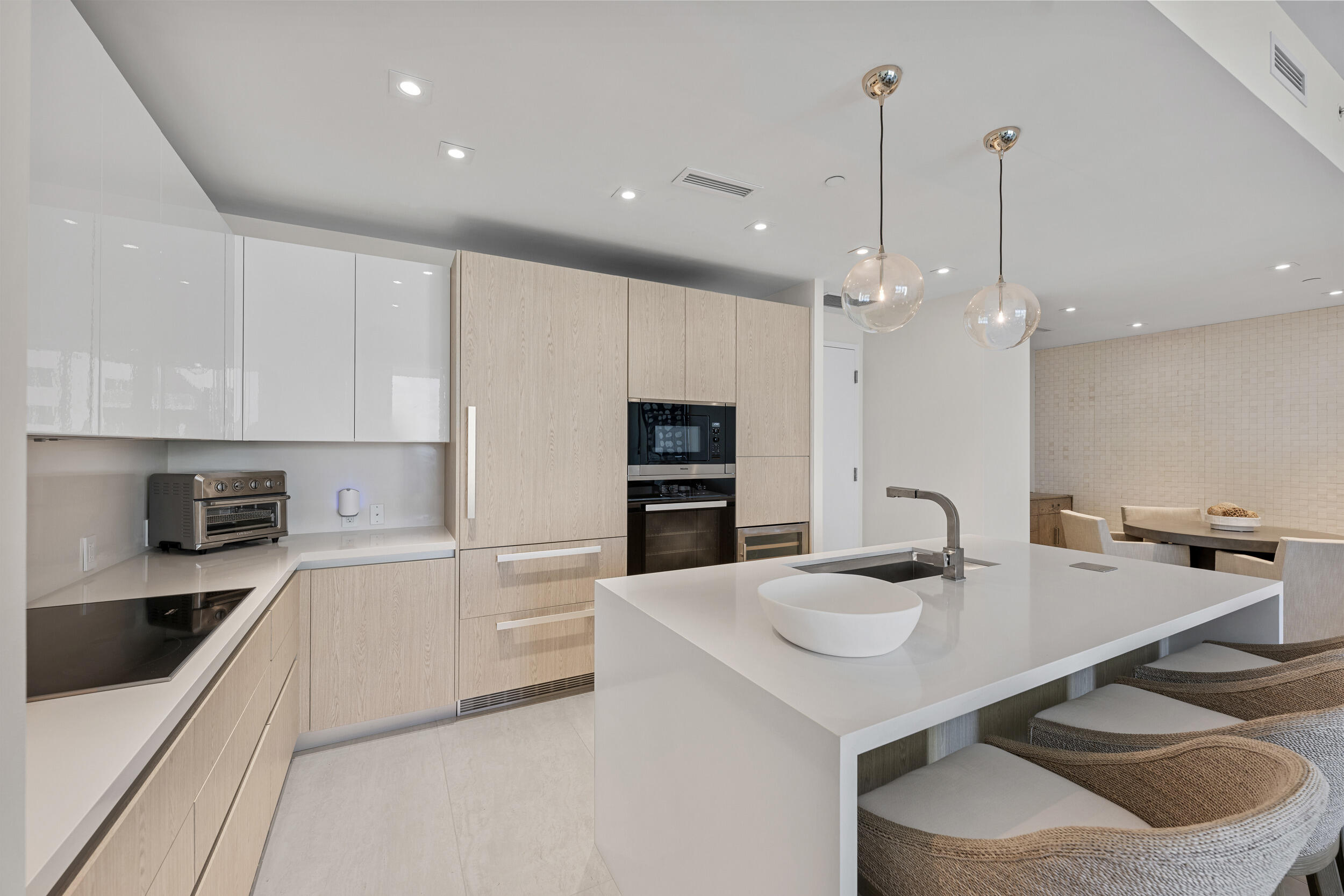 3100 N Ocean #H-1702 Singer Island, FL 33404