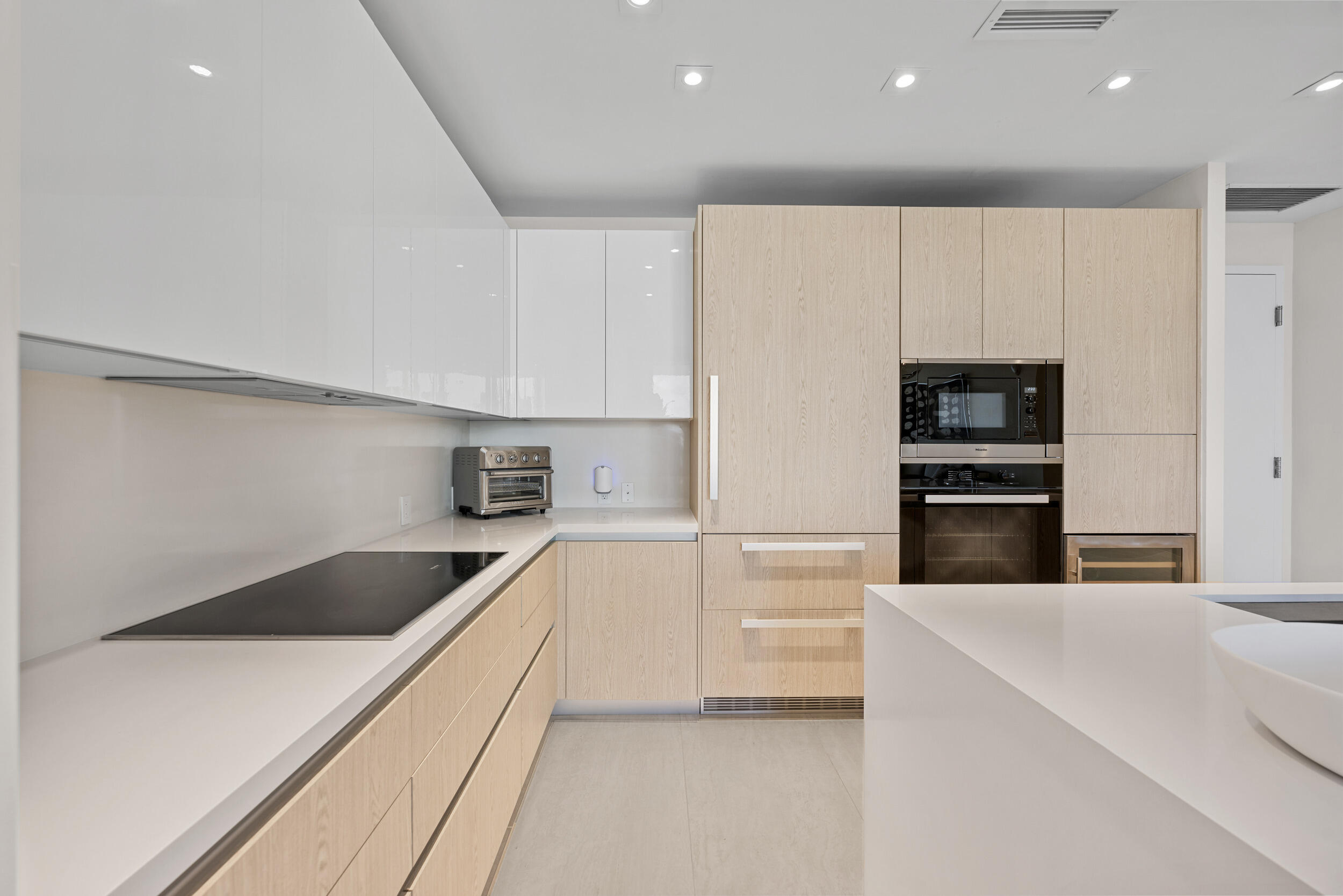 3100 N Ocean #H-1702 Singer Island, FL 33404