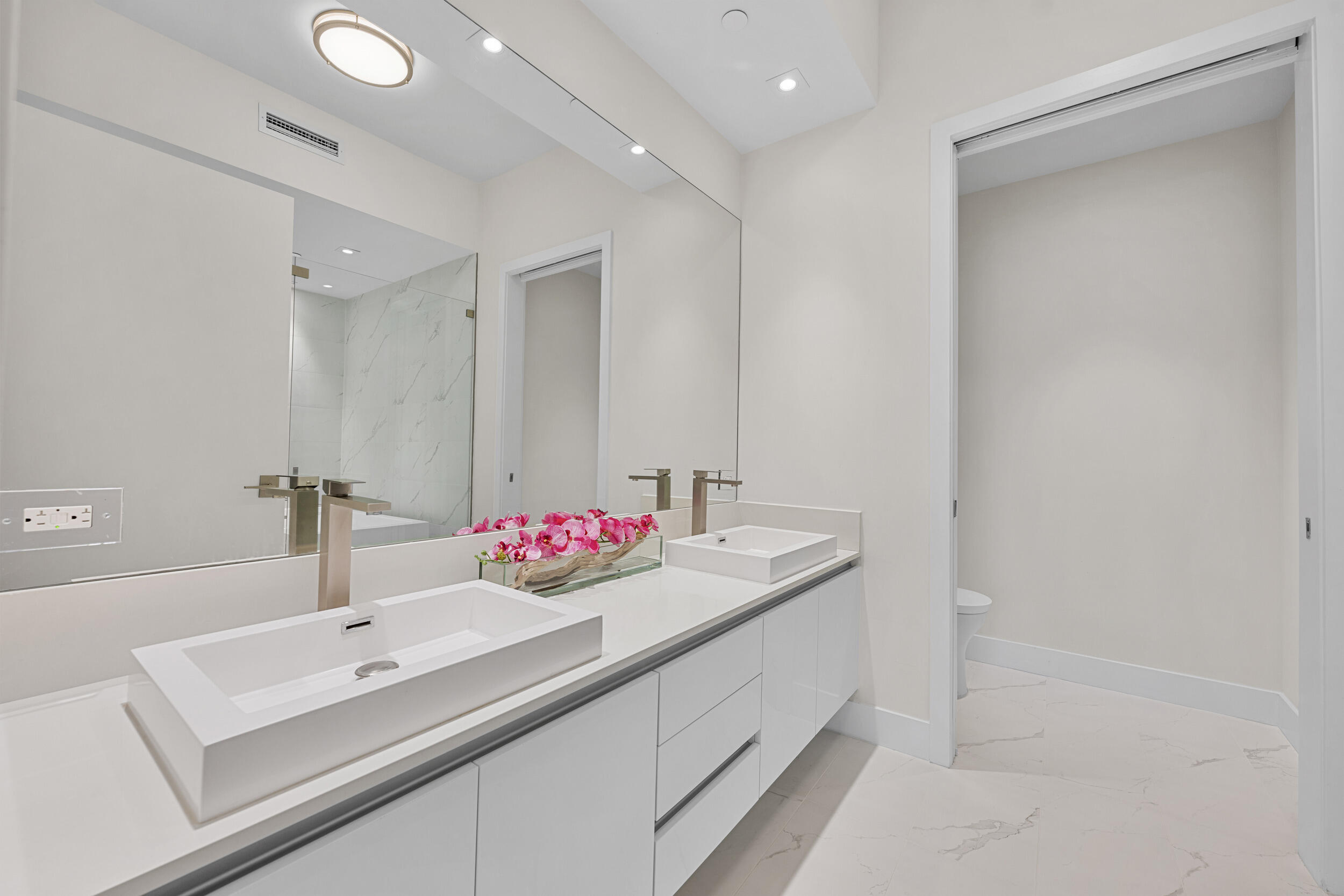 3100 N Ocean #H-1702 Singer Island, FL 33404