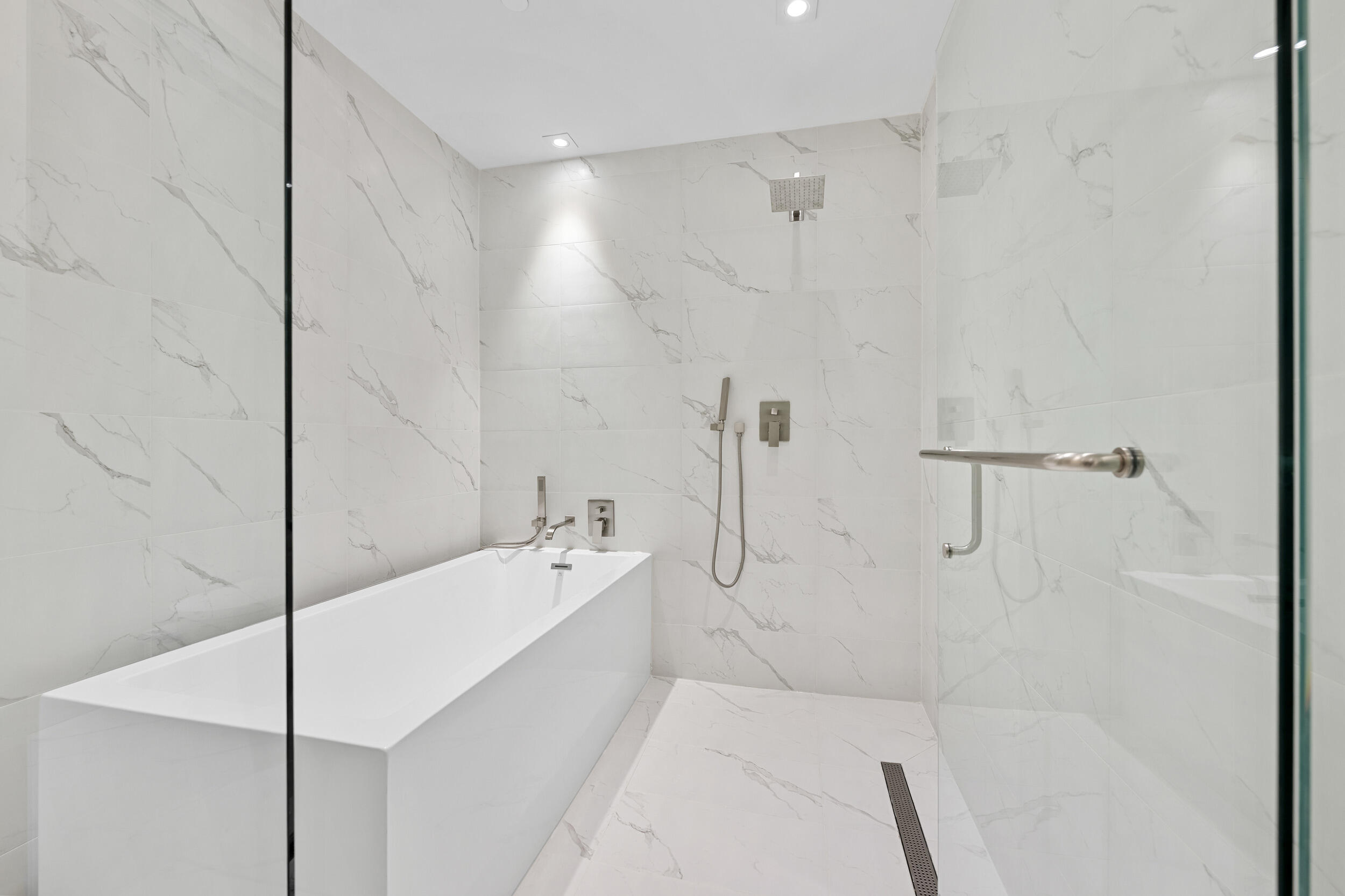 3100 N Ocean #H-1702 Singer Island, FL 33404