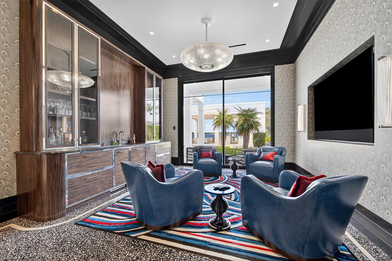 18200 Gardiner Ln Jupiter, FL 33458