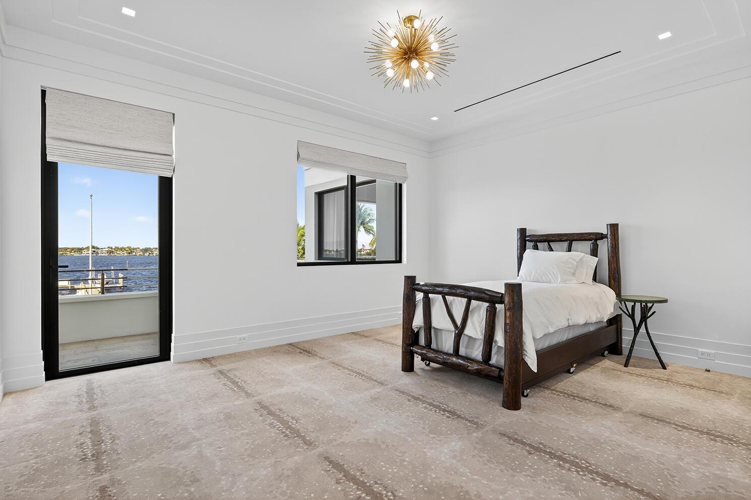 18200 Gardiner Ln Jupiter, FL 33458