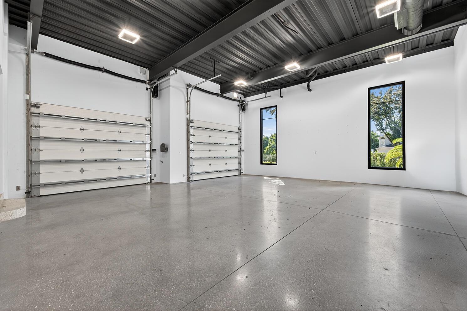 18200 Gardiner Ln Jupiter, FL 33458