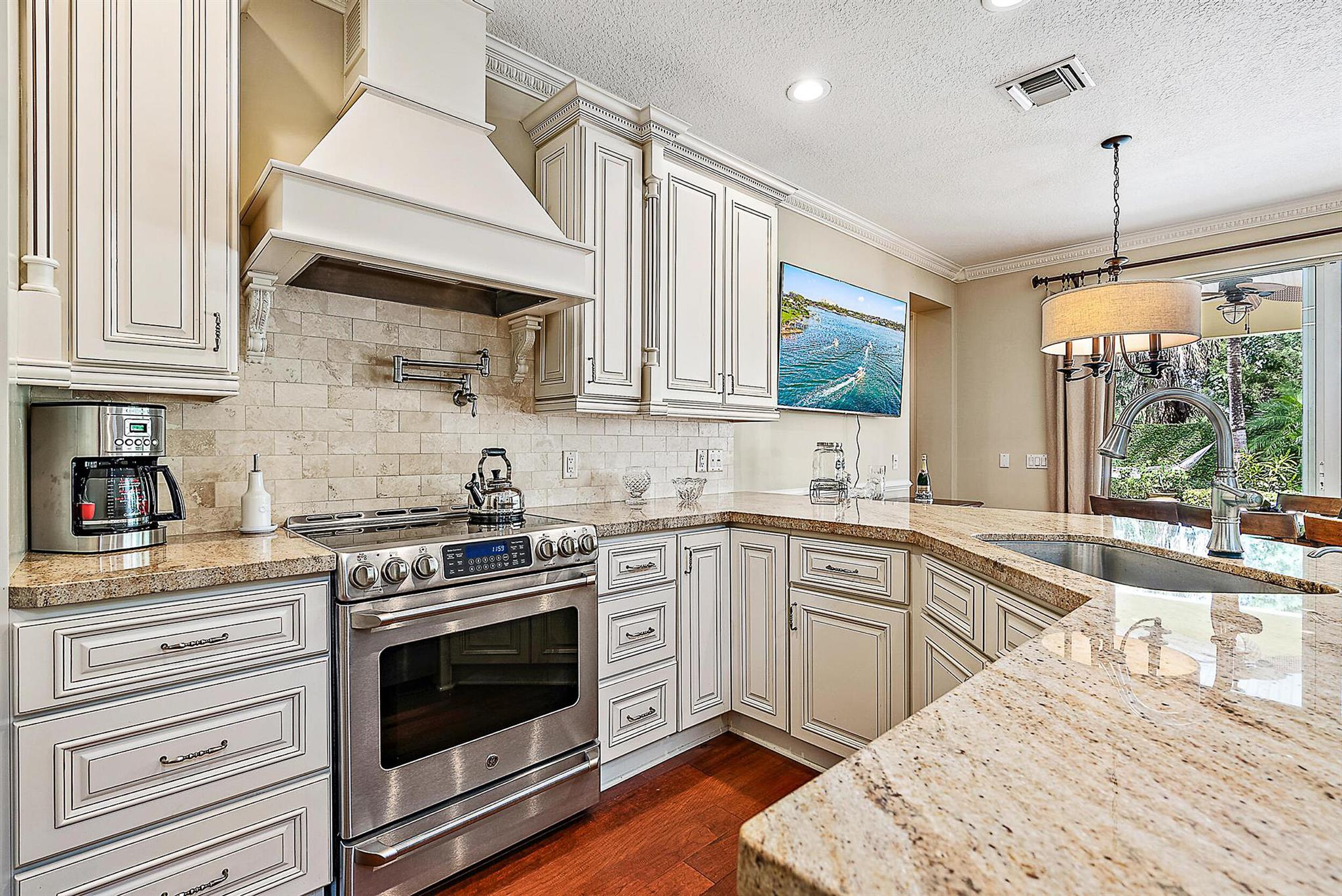 140 Sweet Bay Cir Jupiter, FL 33458