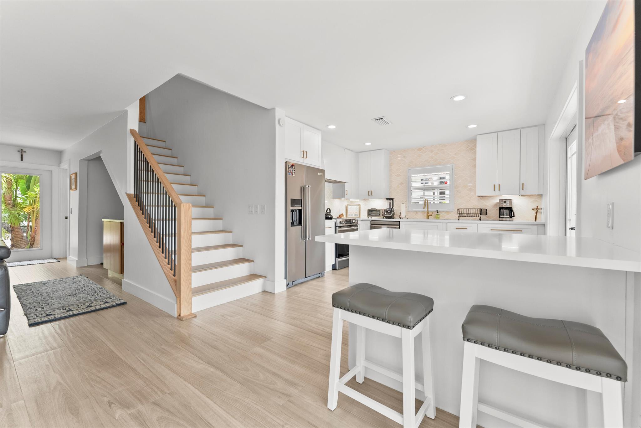 802 Andrews Ave Delray Beach, FL 33483