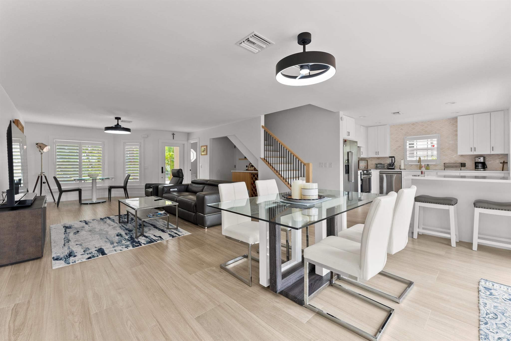 802 Andrews Ave Delray Beach, FL 33483