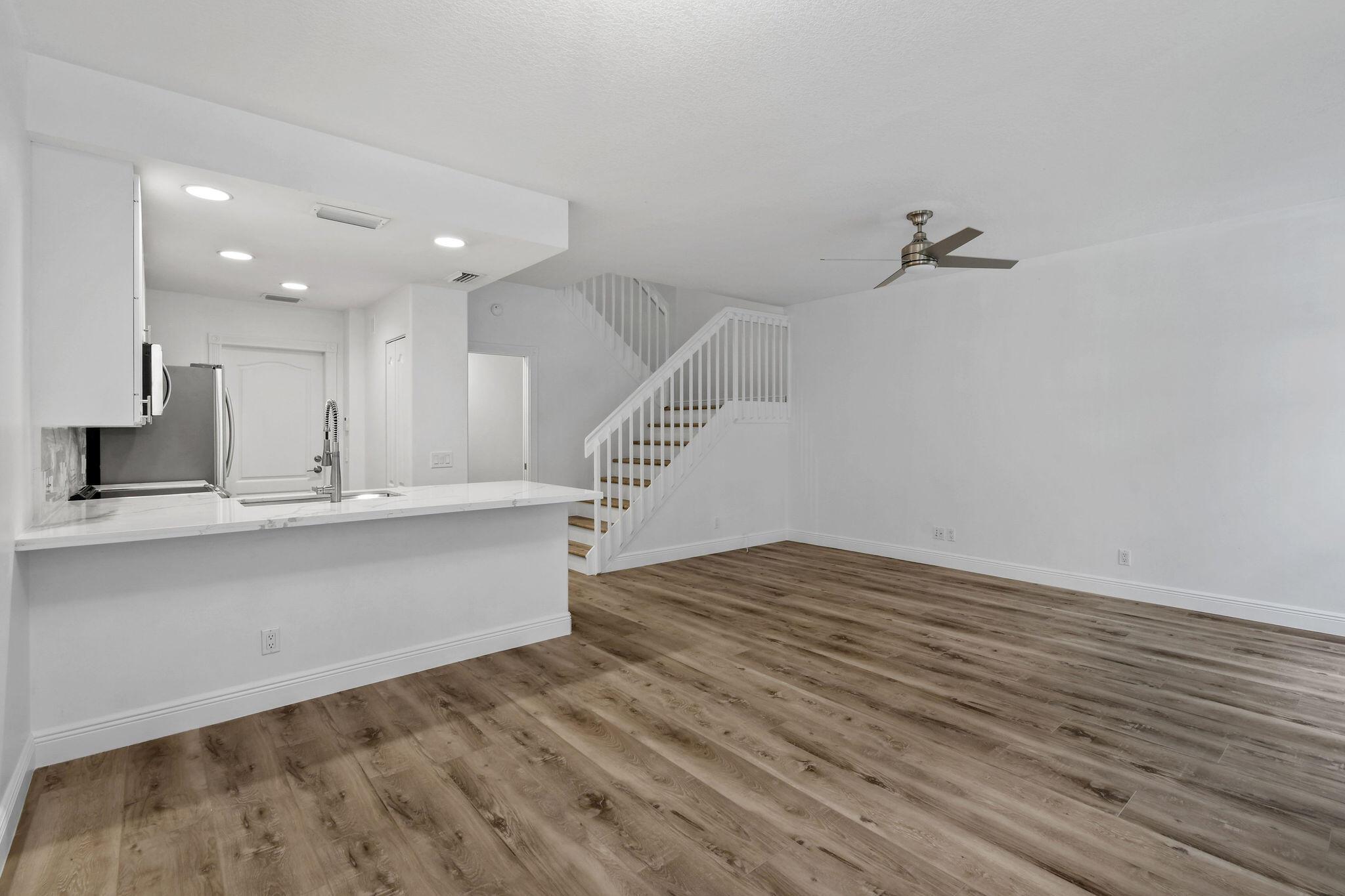 354 Jacaranda Dr Jupiter, FL 33458